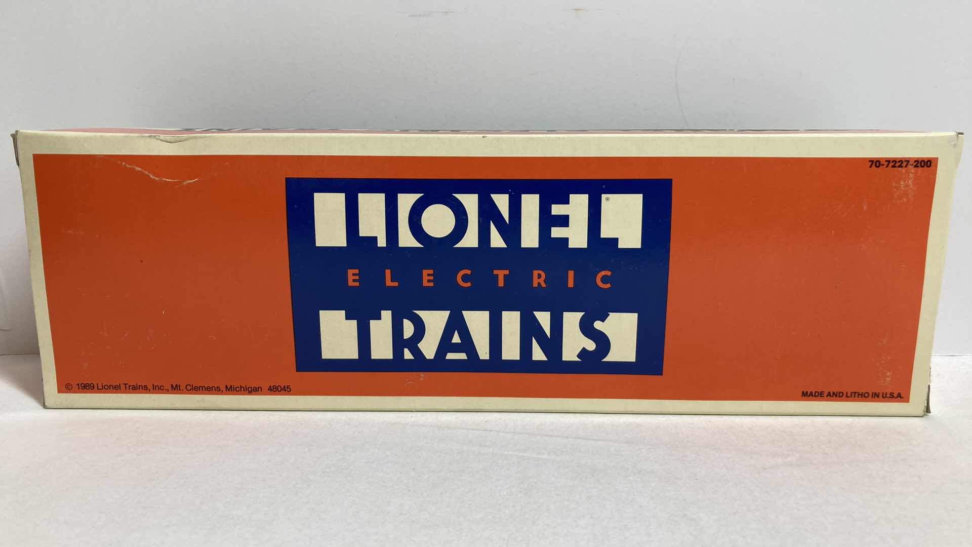 Photo 6 of LIONEL ELECTRIC TRAINS ADOLPHUS OBSERVATION CAR 6-19038