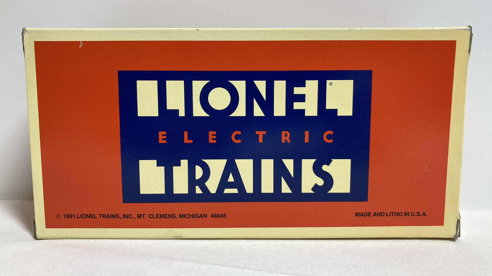 Photo 6 of LIONEL ELECTRIC TRAINS SANTA FE BOX CAR 6-16250