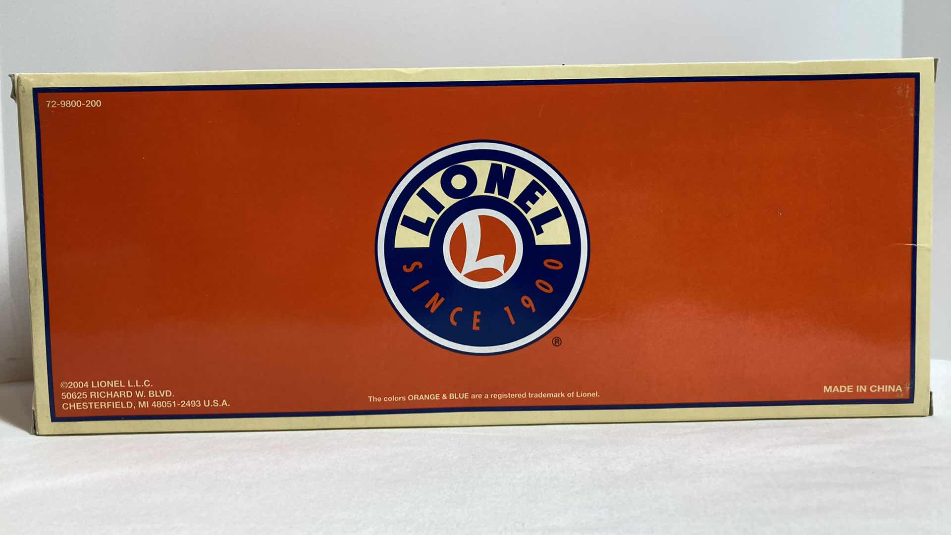 Photo 1 of LIONEL PACIFIC FRUIT EXPRESS STEEL SIDED REFRIGERATOR CAR 6-17380