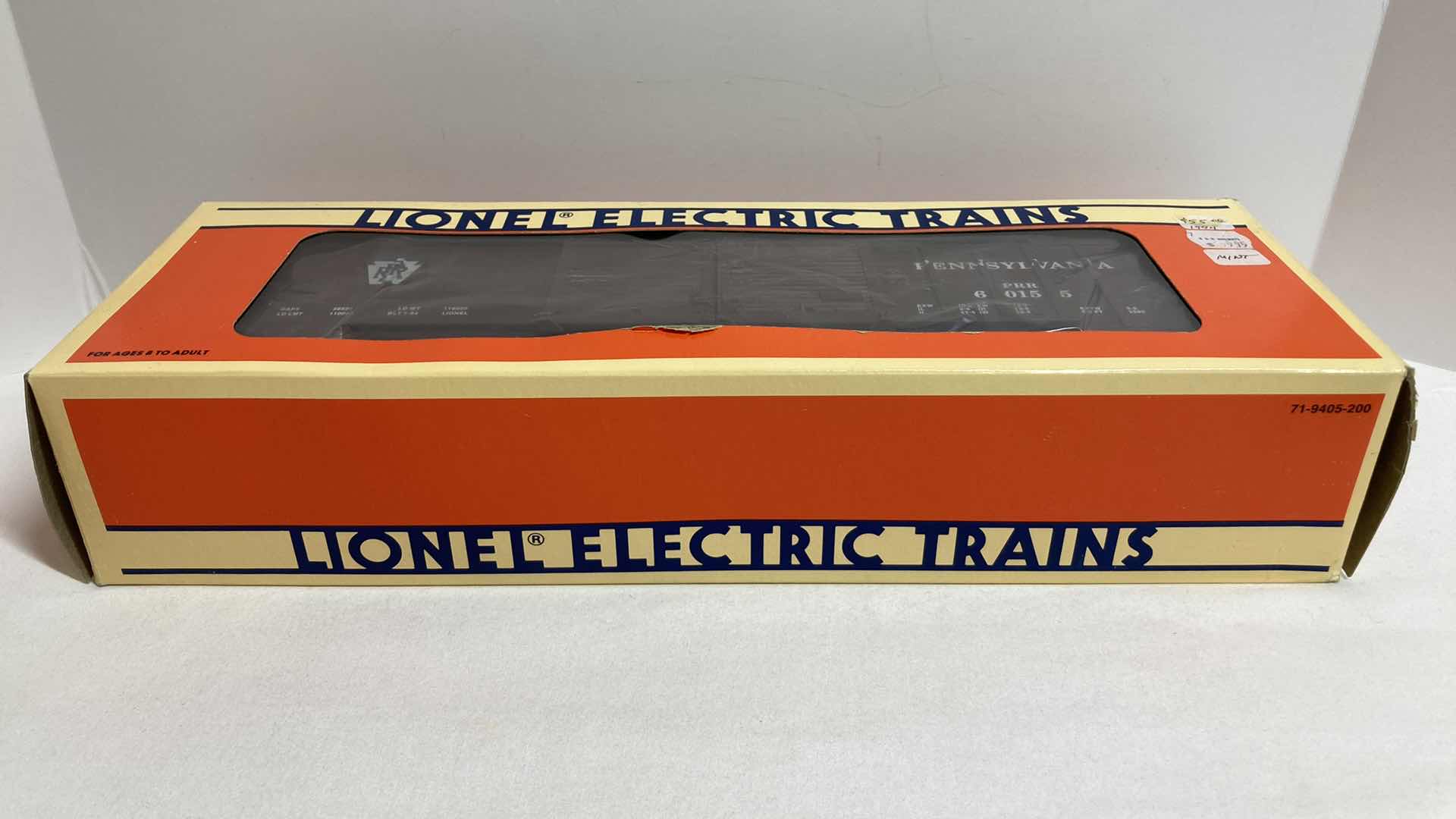 Photo 2 of LIONEL ELECTRIC TRAINS PENNSYLVANIA DOUBLE DOOR BOX CAR 6-17216