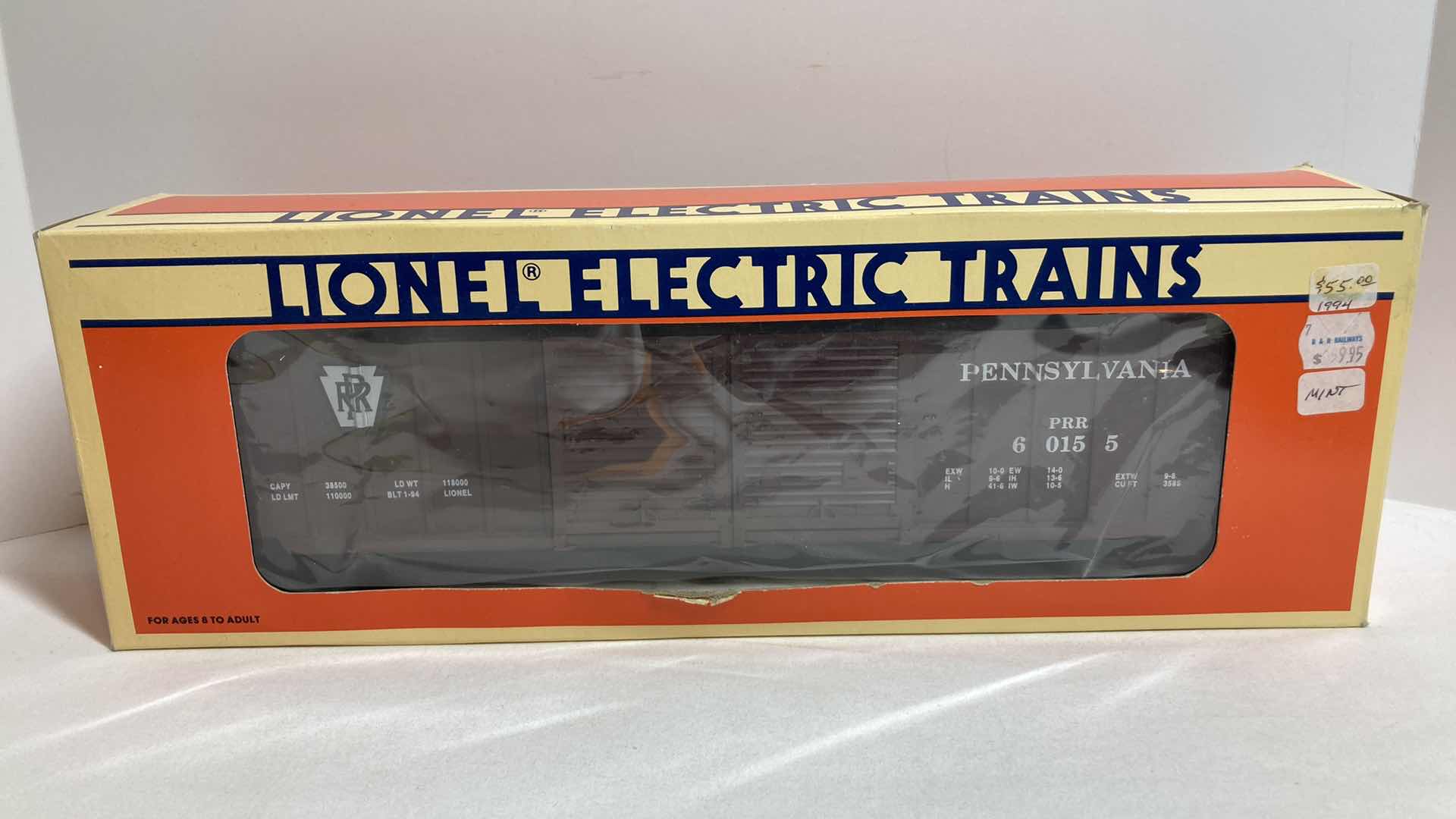 Photo 1 of LIONEL ELECTRIC TRAINS PENNSYLVANIA DOUBLE DOOR BOX CAR 6-17216