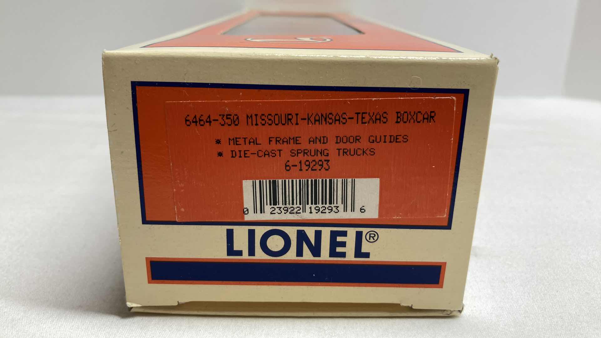 Photo 3 of LIONEL MISSOURI KANSAS TEXAS 6464-350 BOX CAR 6-19293