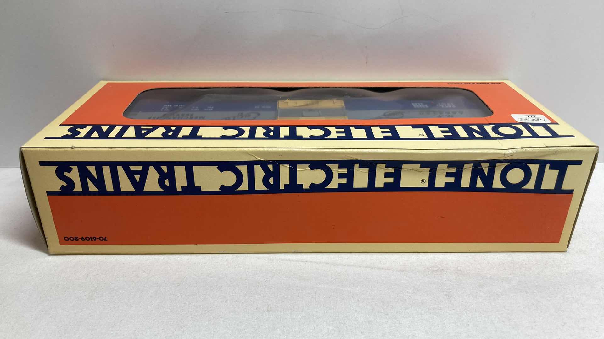 Photo 4 of LIONEL ELECTRIC TRAINS MISSOURI PACIFIC 6464 SERIES BOX CAR 6-19268