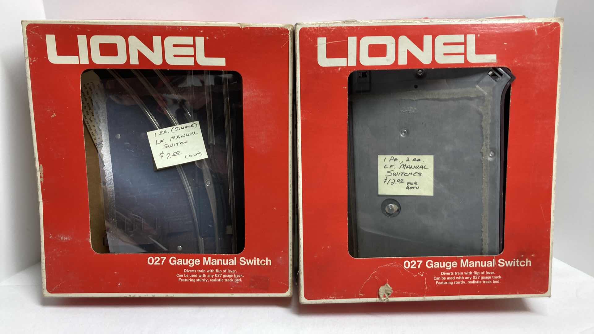 Photo 2 of LIONEL O27 GAUGE LEFT & RIGHT MANUAL SWITCHES (3)