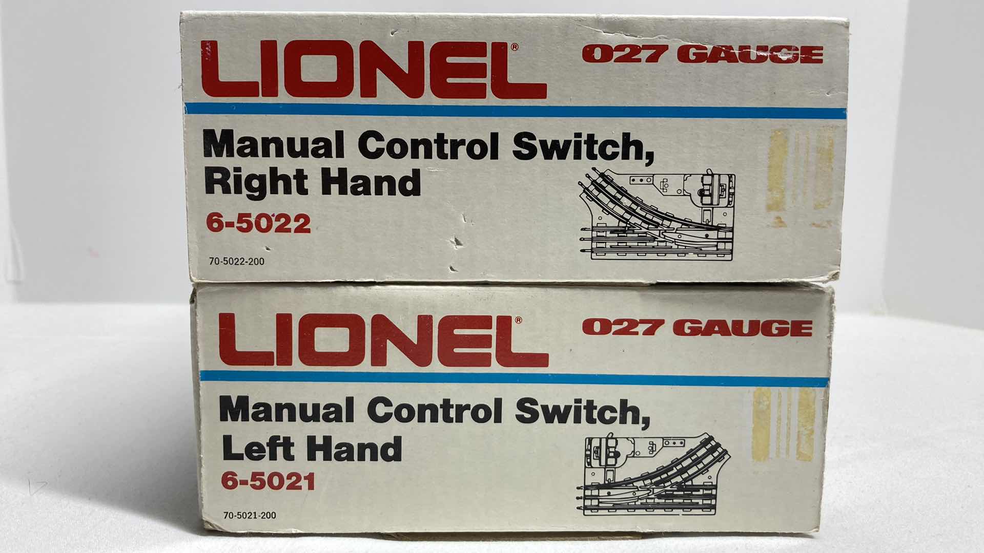 Photo 2 of LIONEL O27 GAUGE RIGHT HAND 6-5022 & LEFT HAND 6-5021 MANUAL CONTROL SWITCHES