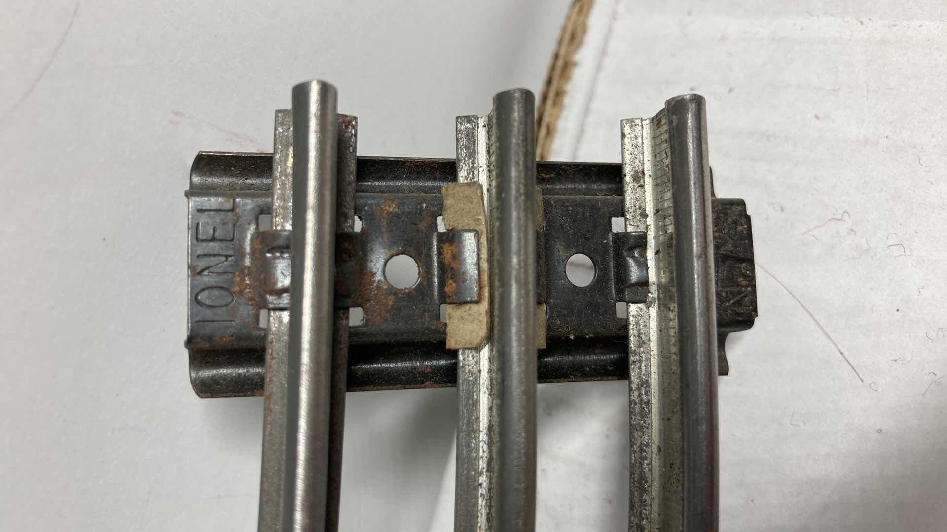 Photo 5 of LIONEL 6” & 12” O GAUGE CURVE TRACKS (APPROX 100)