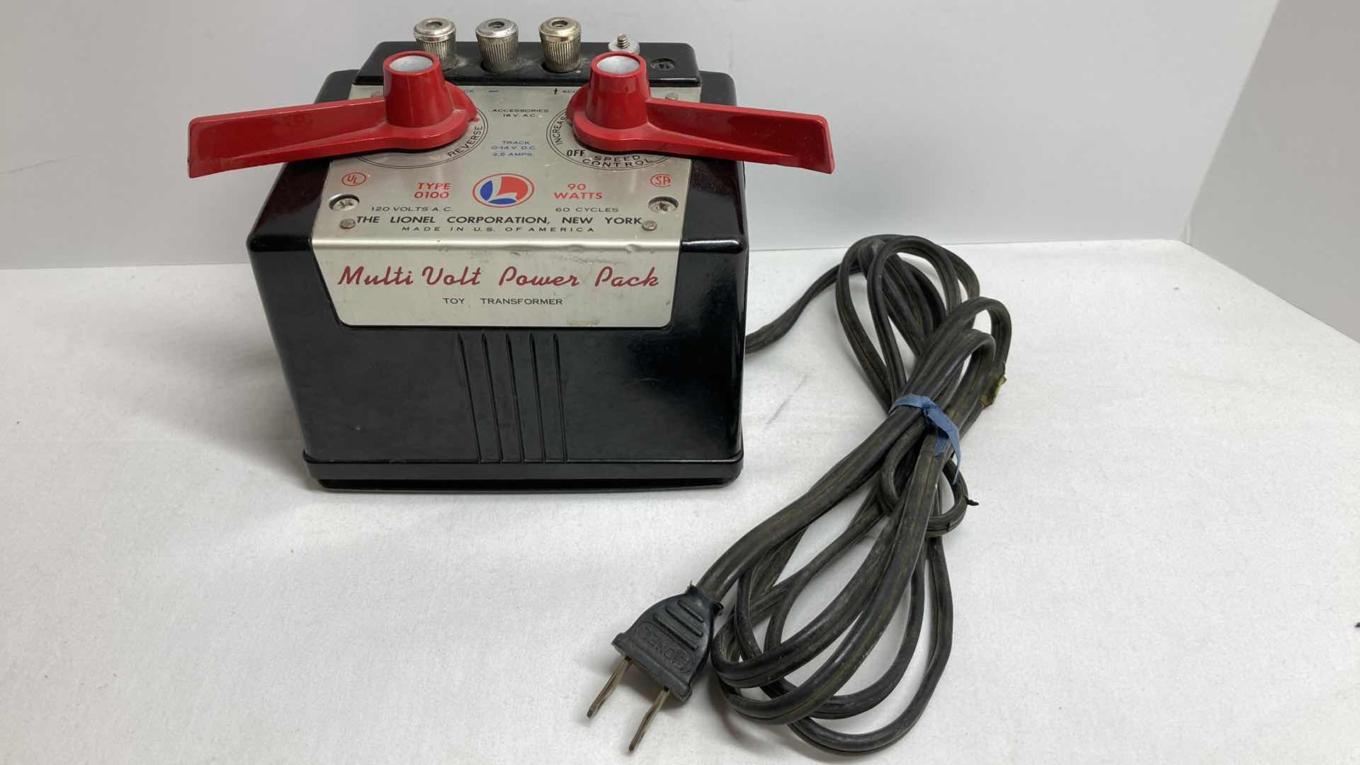 Photo 1 of LIONEL 90 WATT MULTI VOLT POWER PACK TOY TRANSFORMER TYPE 0100