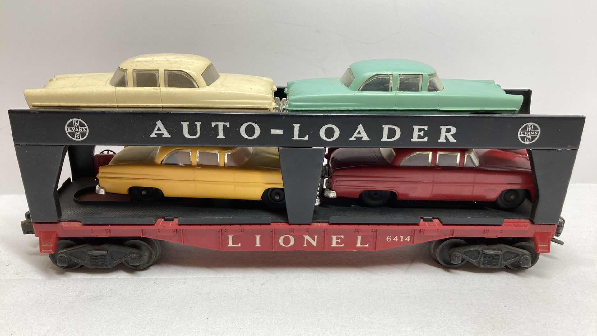 Photo 2 of LIONEL ELECTRIC TRAINS AUTOMOBILE CAR 6414-11