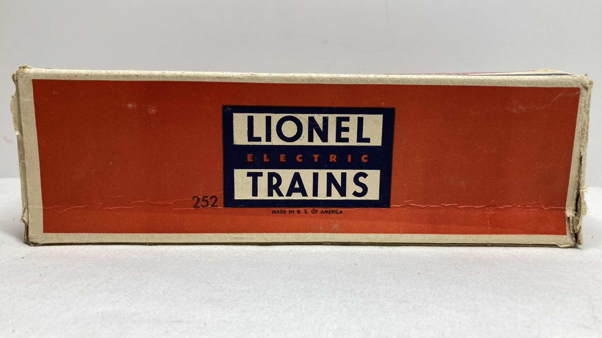 Photo 12 of LIONEL ELECTRIC TRAINS AUTOMATIC CROSSING GATE 252-44