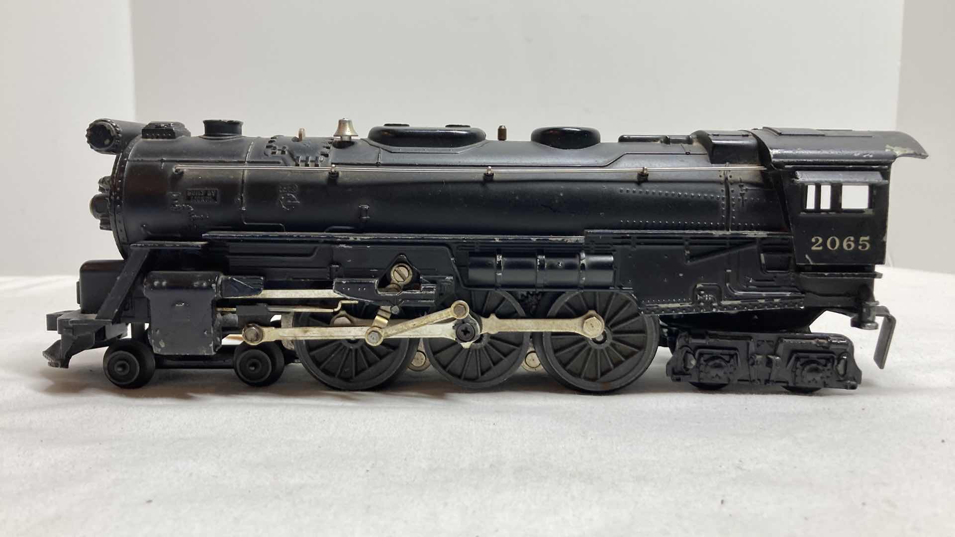 Photo 3 of LIONEL LOCOMOTIVE 2065 YR1955-56