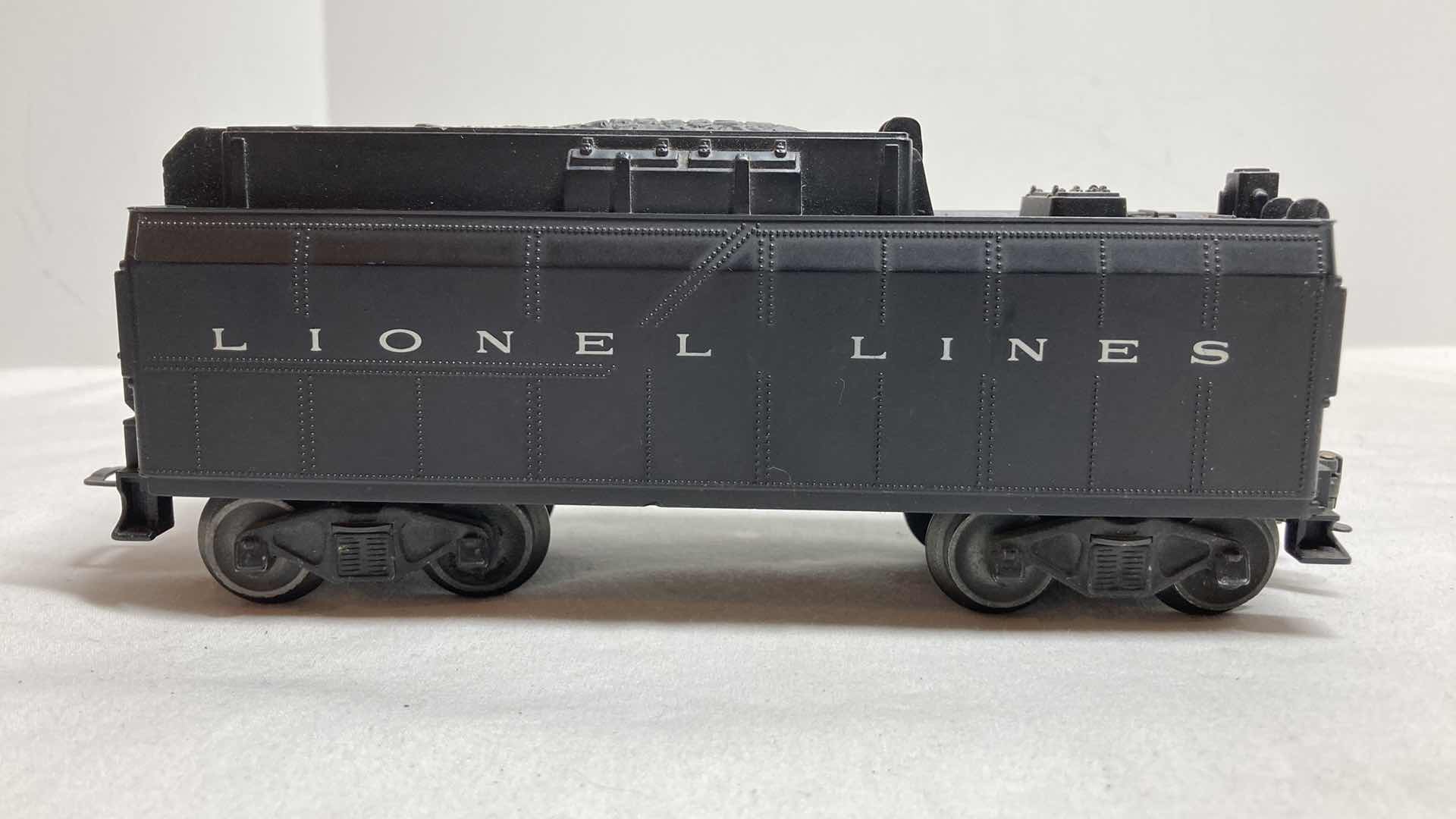 Photo 11 of LIONEL LOCOMOTIVE 2026 YR-1951-52 W TENDER CAR