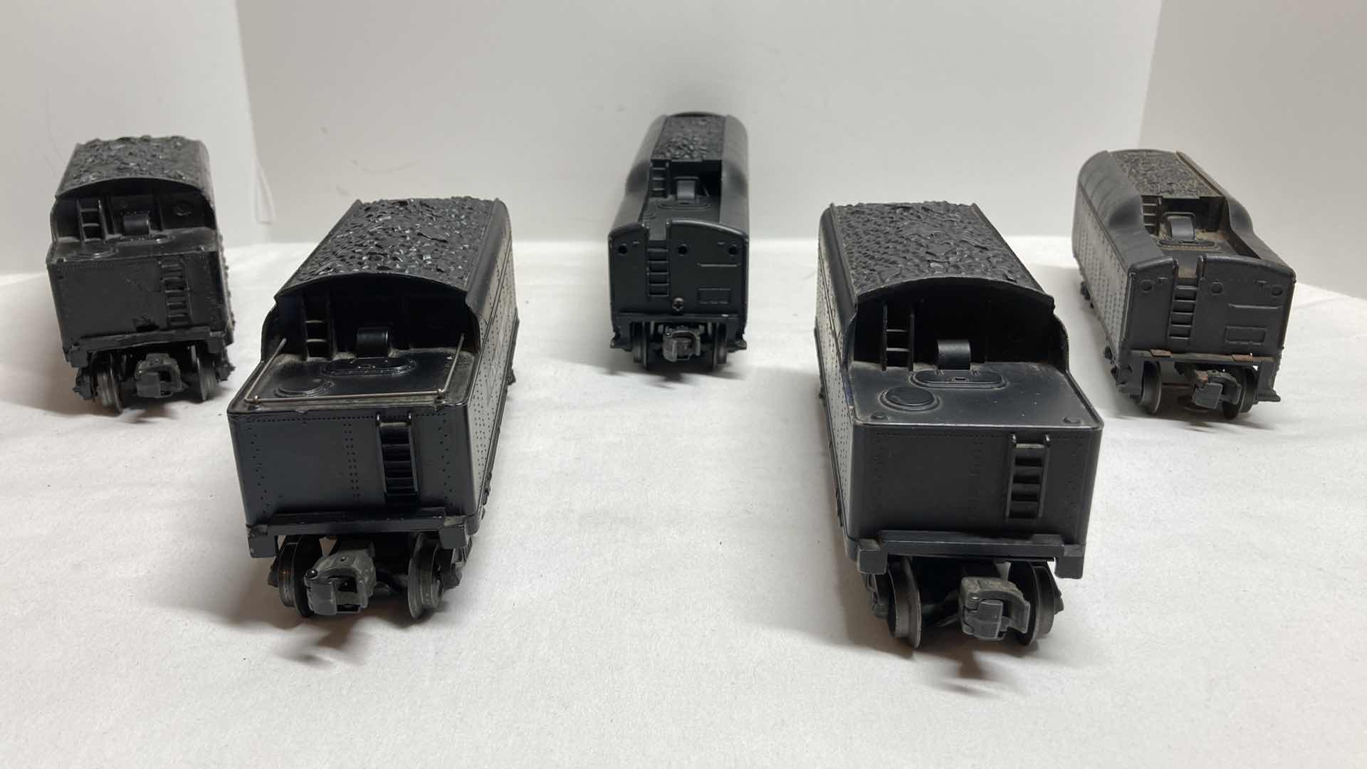 Photo 2 of LIONEL TENDER CARS (5)