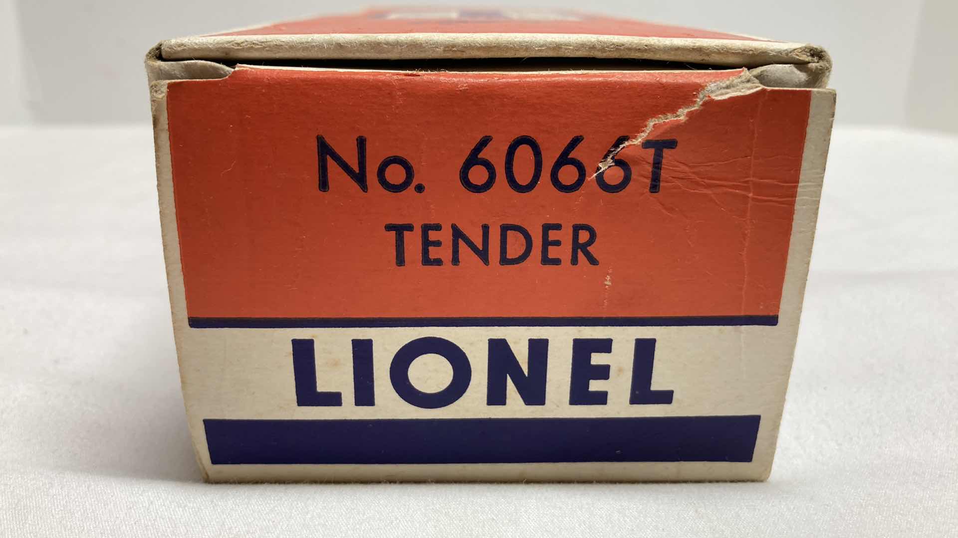 Photo 9 of LIONEL ELECTRIC TRAINS TENDER CAR 6066T-10