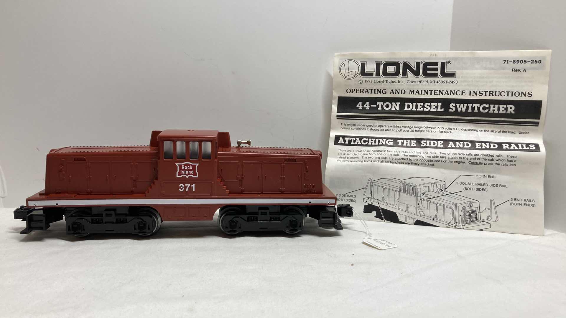 Photo 1 of LIONEL 44-TON DIESEL SWITCHER 18907 YR1993