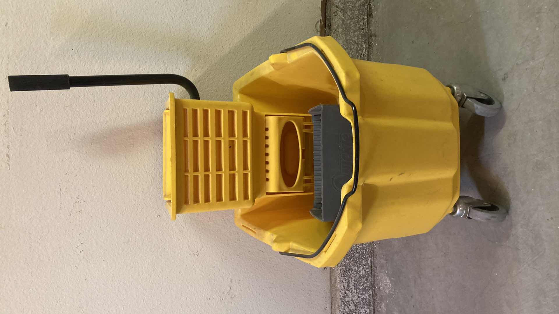 Photo 3 of QUIKIE BRAND MOP BUCKET W MOP HEADS