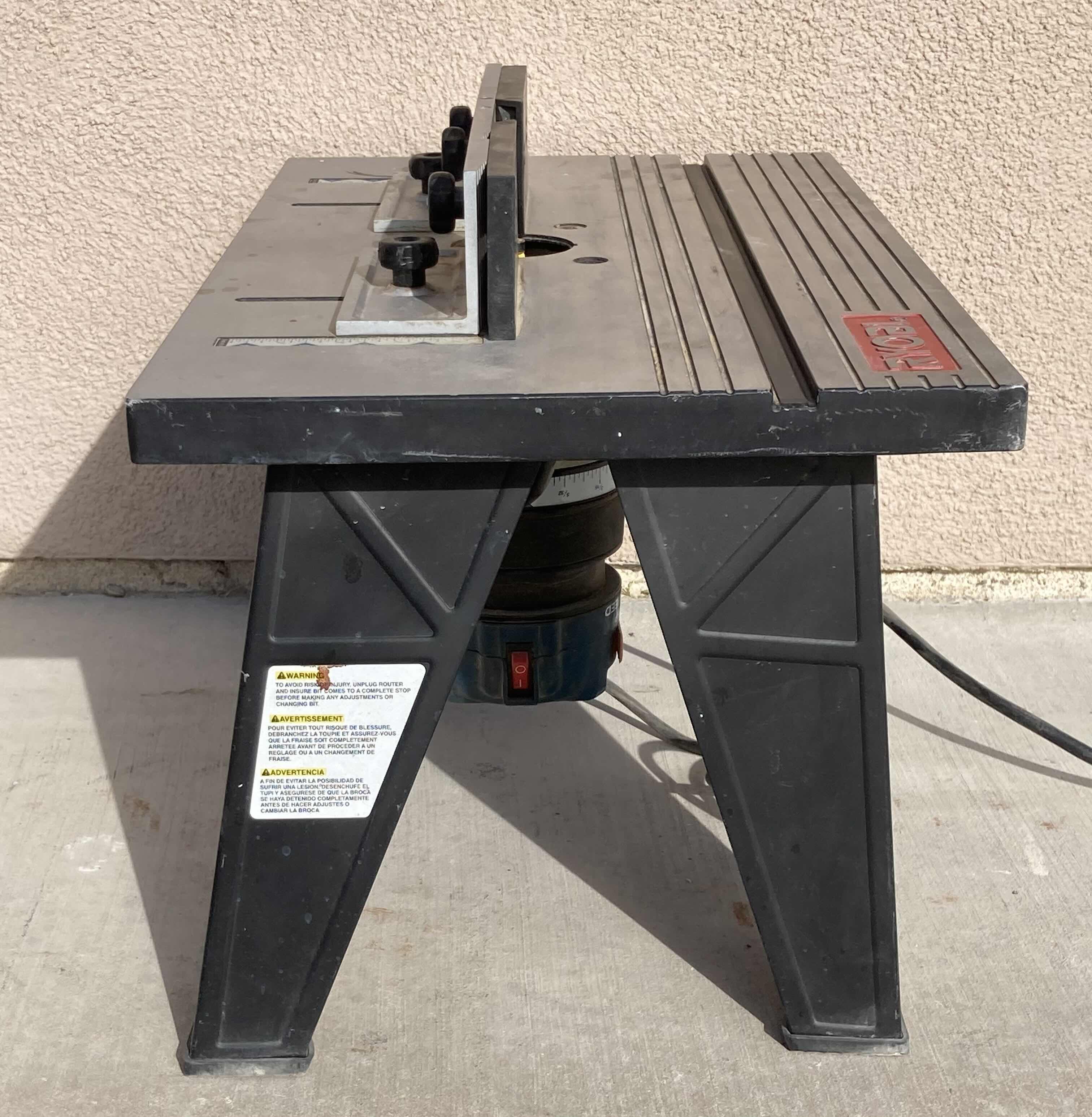 Photo 6 of RYOBI ROUTER TABLE MODEL RT101