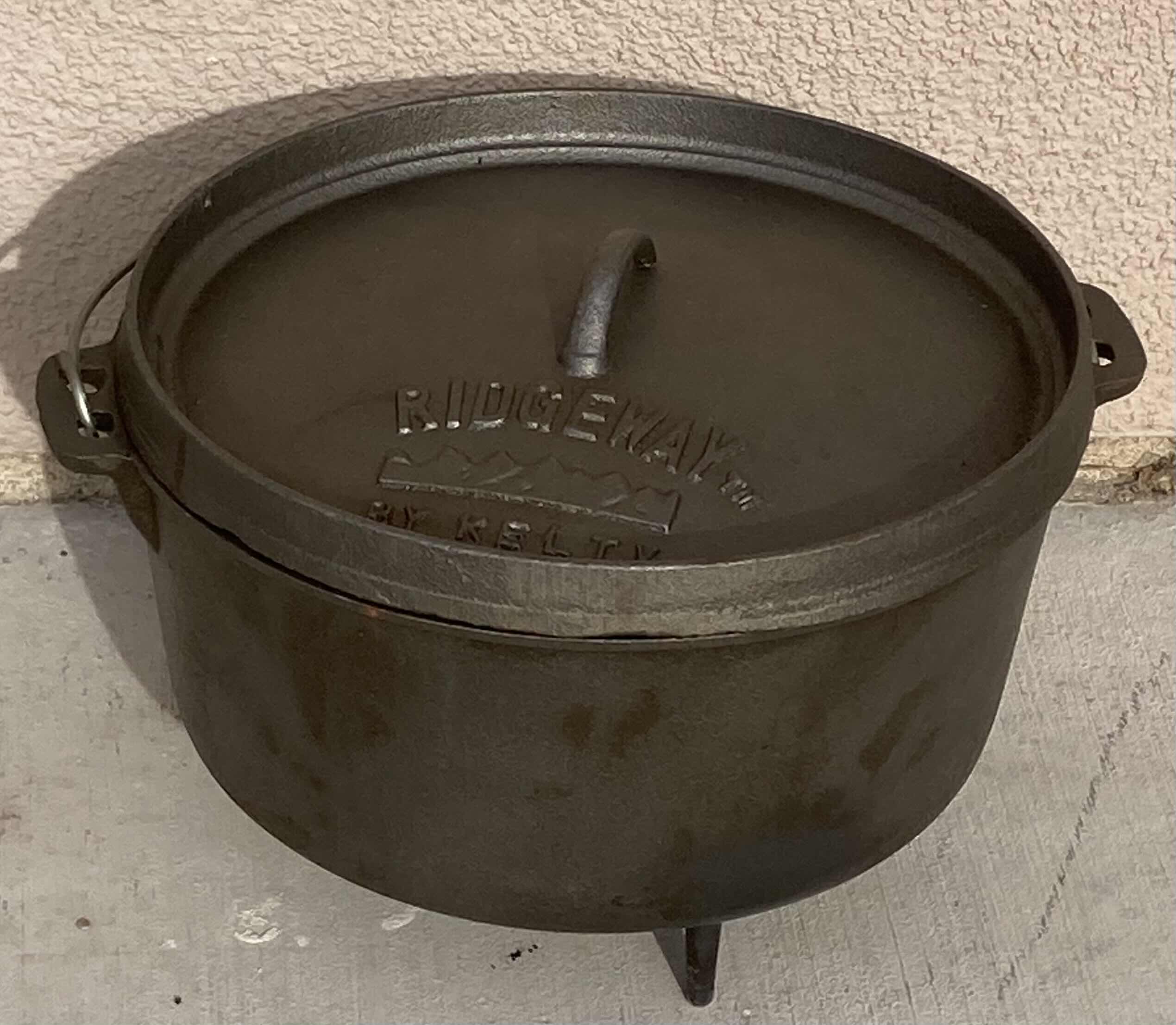 Photo 4 of KELTY RIDGEWAY CAST IRON POT DUTCH OVEN W CASE 14” X 13”  H8.5”