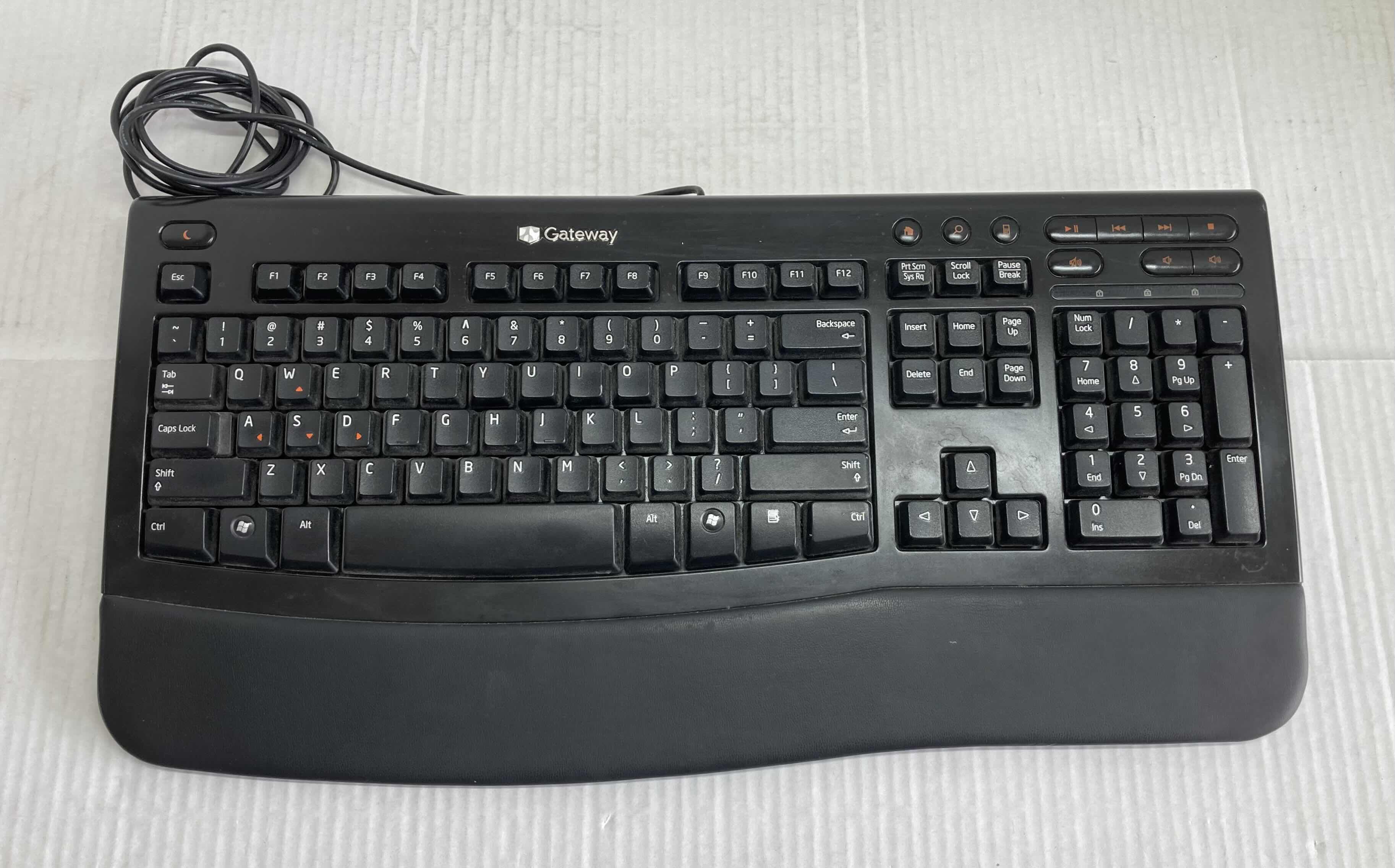 Photo 1 of GATEWAY CORDED COMPUTER KEYBOARD MODEL KB-0532