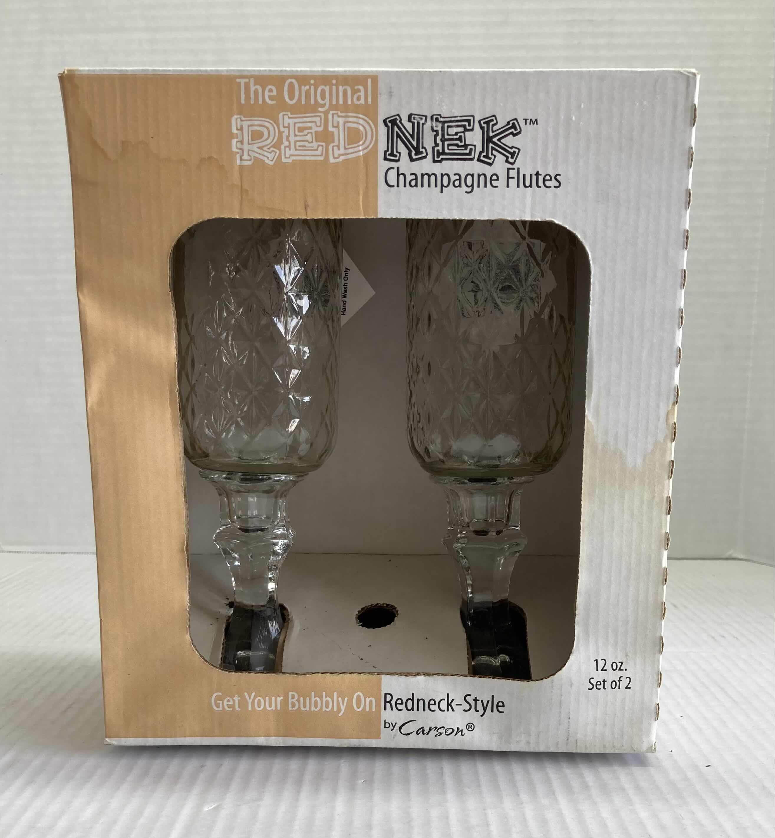 Photo 2 of NEW CARSON GLASS REDNECK CHAMPAGNE FLUTES (2PACK) 12OZ