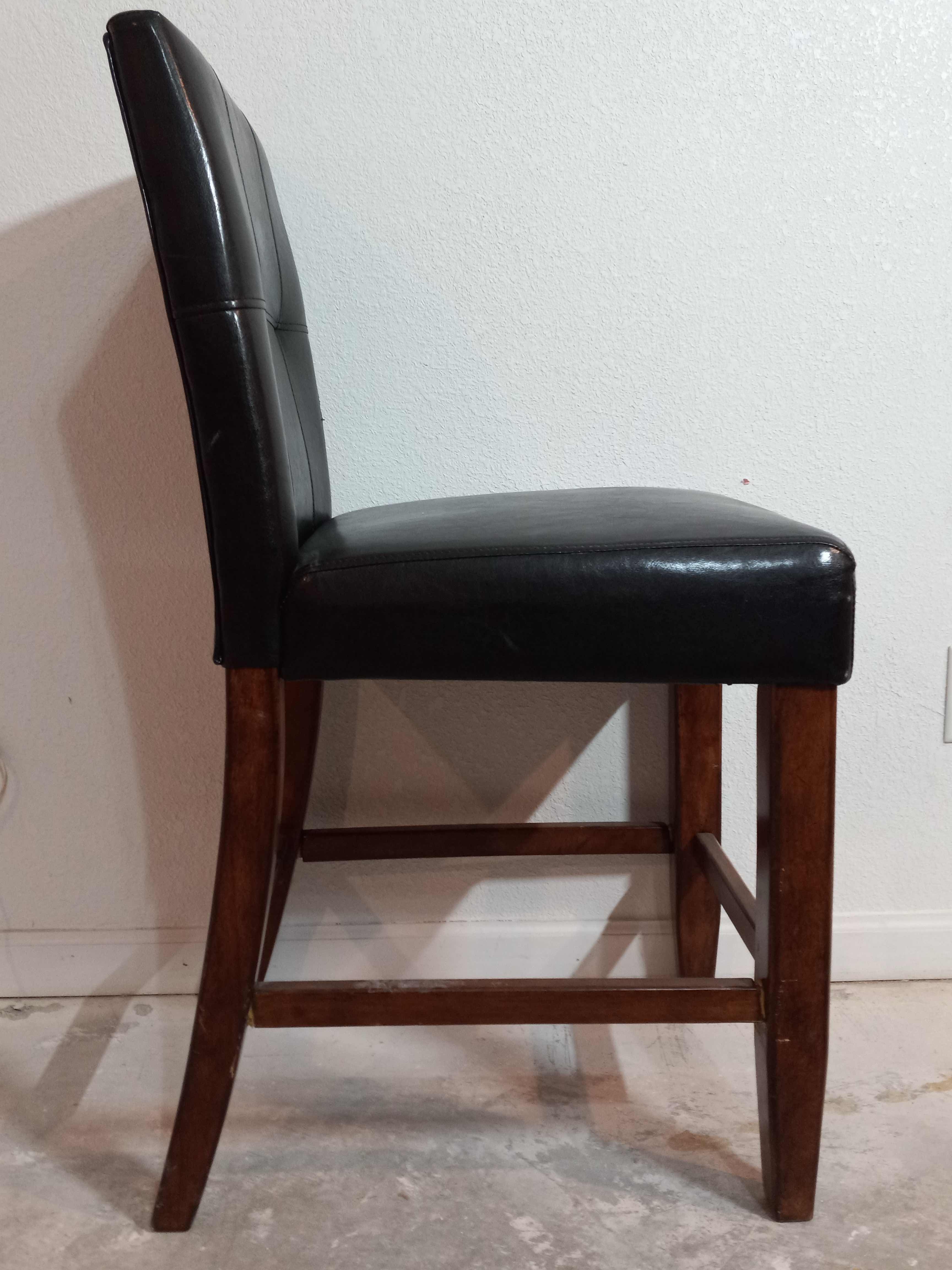 Photo 2 of ASHLEY FURNITURE AVERY BAR STOOL D349-124 18” X 22” H40”