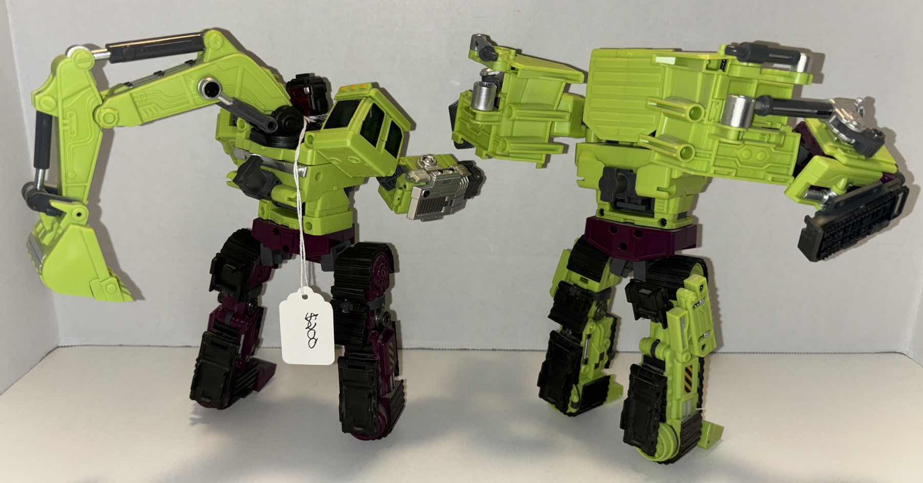 Photo 3 of 2018 JINBAO TRANSFORMERS DECEPTICONS OVERSIZED DEVASTATOR NAVVY & BULLDOZER SCAVENGER & BONECRUSHER (SET A)