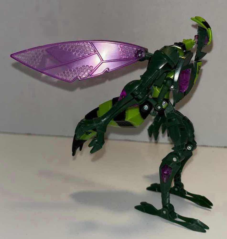 Photo 2 of 2008 TRANSFORMERS ANIMATED DECEPTICON DELUXE CLASS ACTION FIGURE, “WASPINATOR” **NO RETURNS**