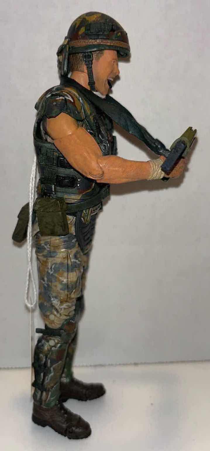 Photo 2 of 2016 NECA ALIENS 30TH ANNIVERSARY ACTION FIGURE & ACCESSORIES, “CORPORAL DWAYNE HICKS” **NO RETURNS**