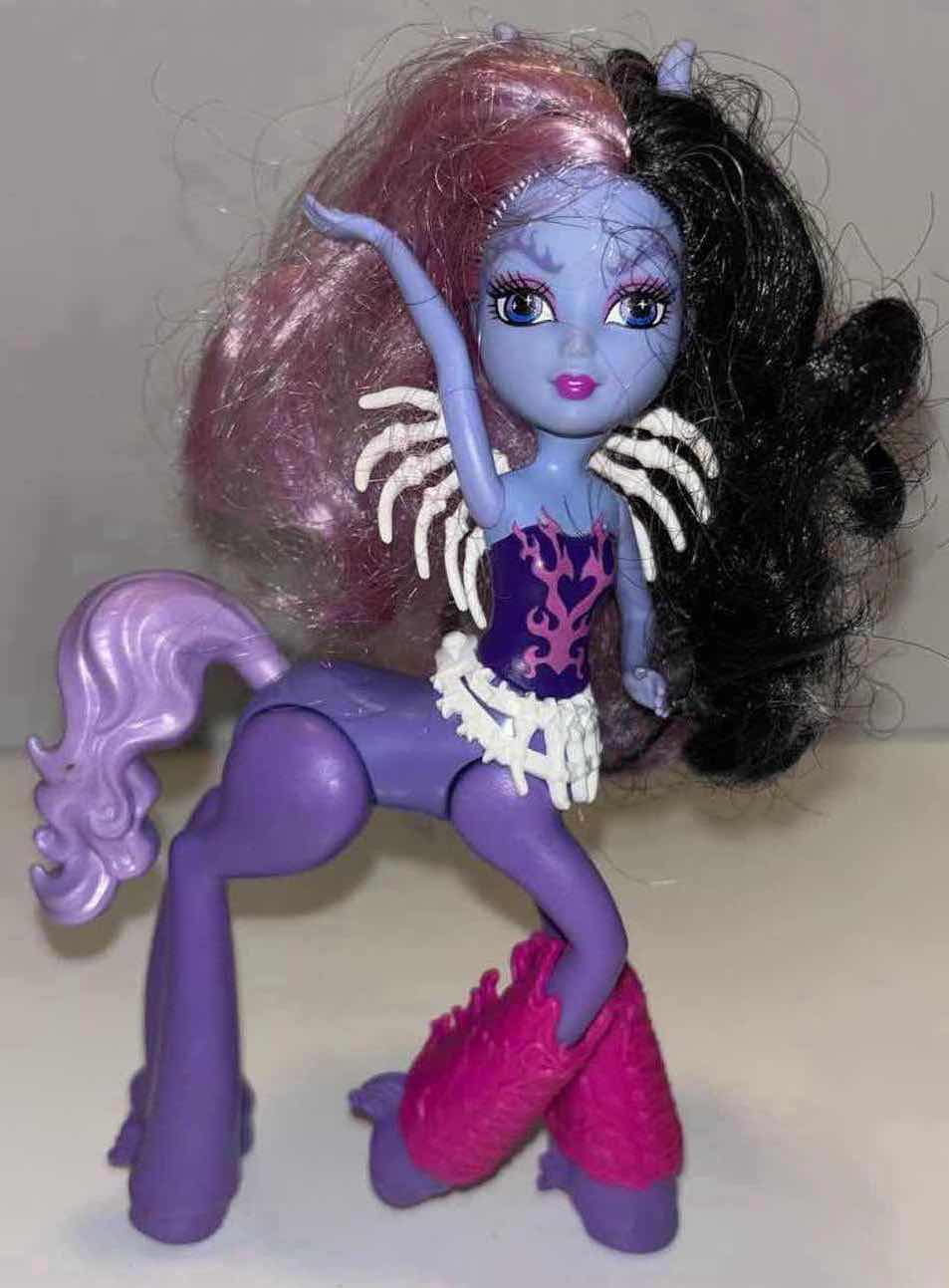 Photo 4 of MONSTER HIGH FRIGHT-MARE DOLLS (5 PCS) **NO RETURNS**