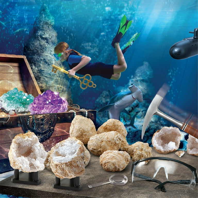 Photo 1 of NEW DISCOVERY #MINDBLOWN MYSTERY CRYSTALS 14 PC CRACK-OPEN GEODE KIT, STEM SET FOR CHILDREN