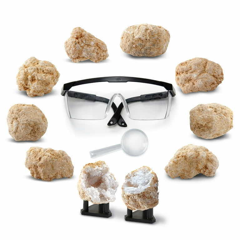 Photo 1 of NEW DISCOVERY #MINDBLOWN MYSTERY CRYSTALS 14 PC CRACK-OPEN GEODE KIT, STEM SET FOR CHILDREN