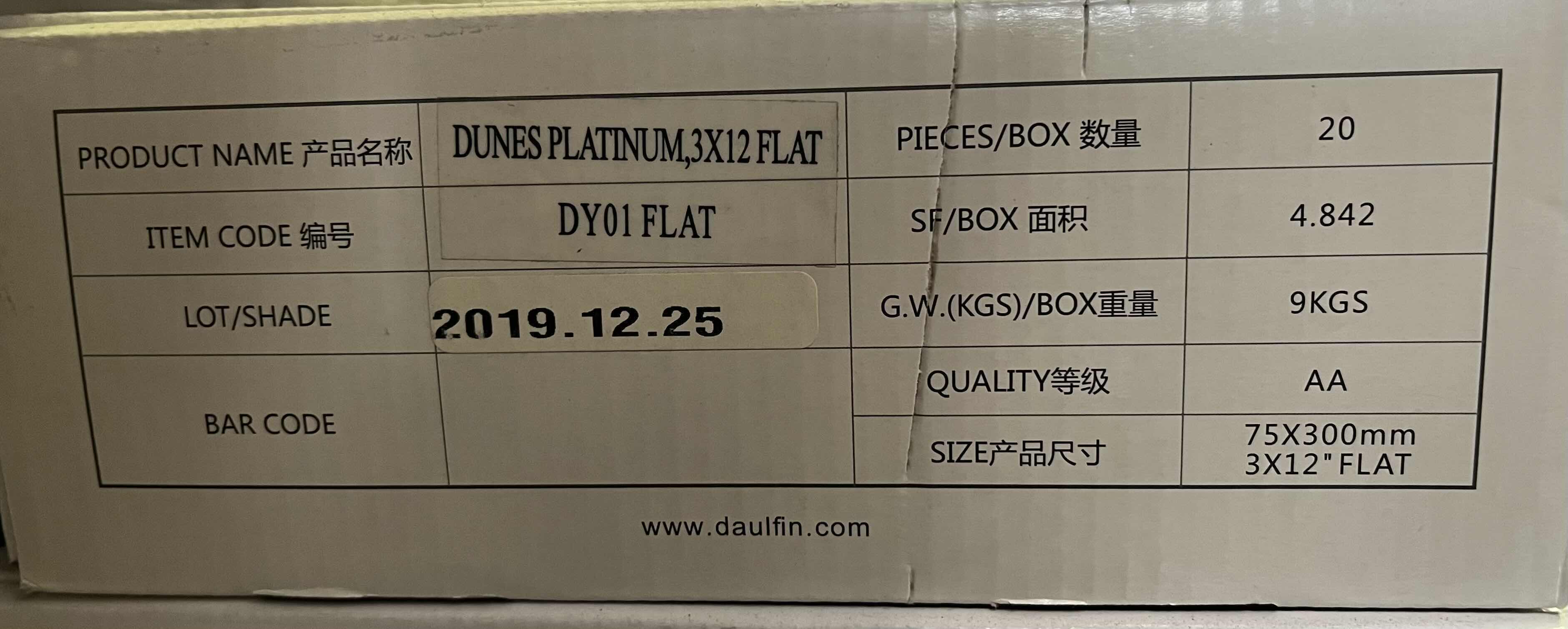 Photo 1 of ARIZONA TILE DUALFIN DUNE SERIES FLAT PLATINUM FINISH GLASS WALL TILES 3” X 12” (4.842SQFT PER CASE/3CASES APPROX. 14.526SQFT TOTAL) READ NOTES