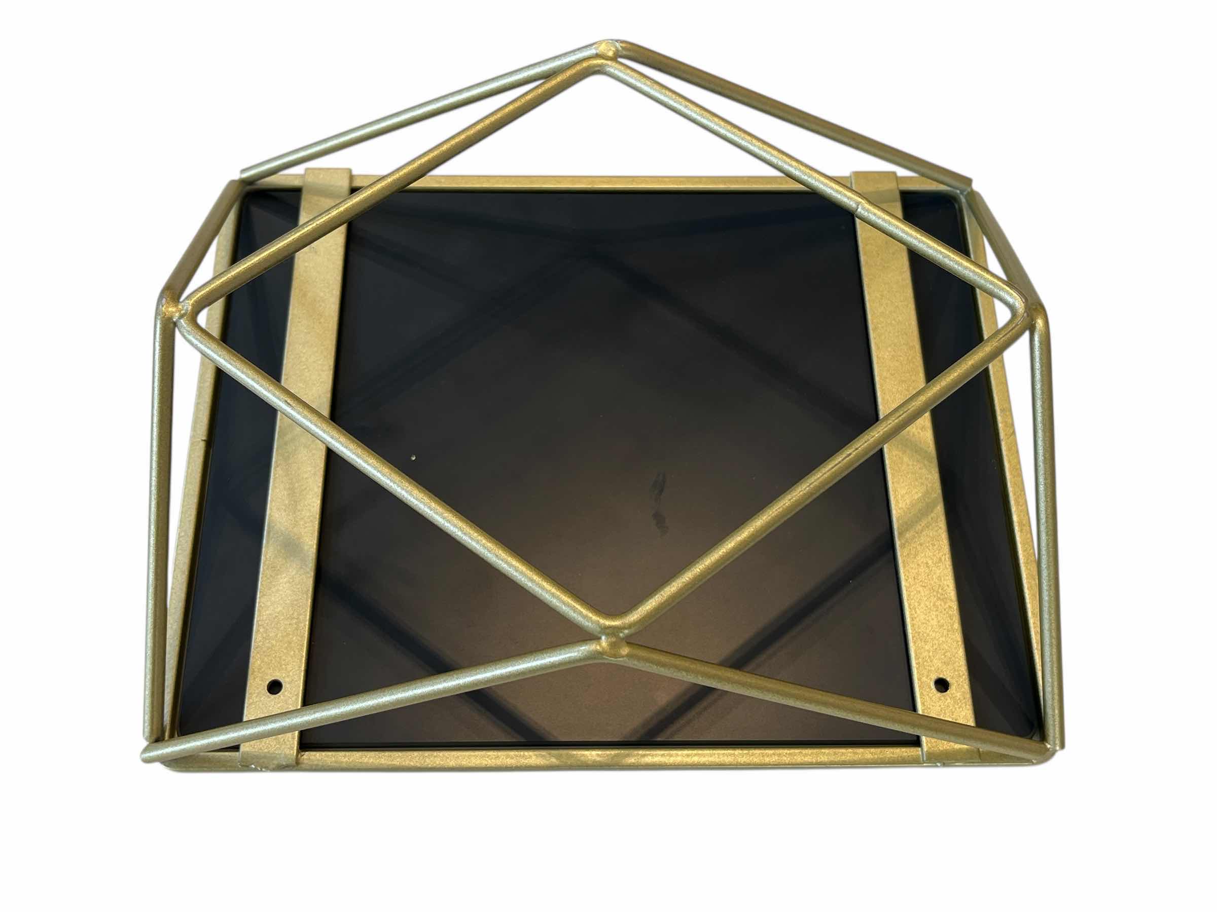 Photo 1 of GOLD FINISH MIRROR DISPLAY STAND 9.5” X 7.5” H3”