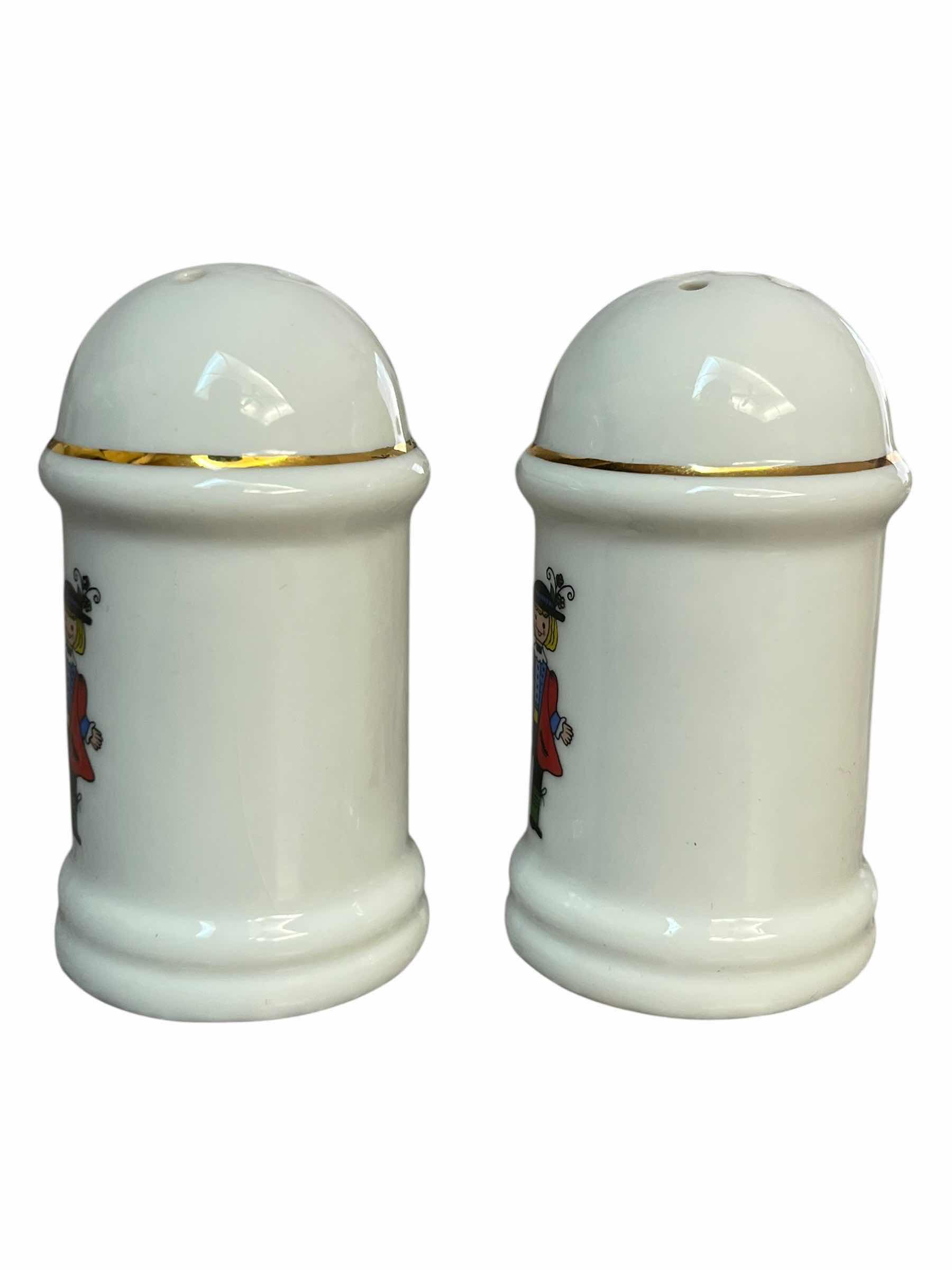 Photo 1 of GEROLD PORZELLAN BAVARIA PORCELAIN SALT & PEPPER SHAKER