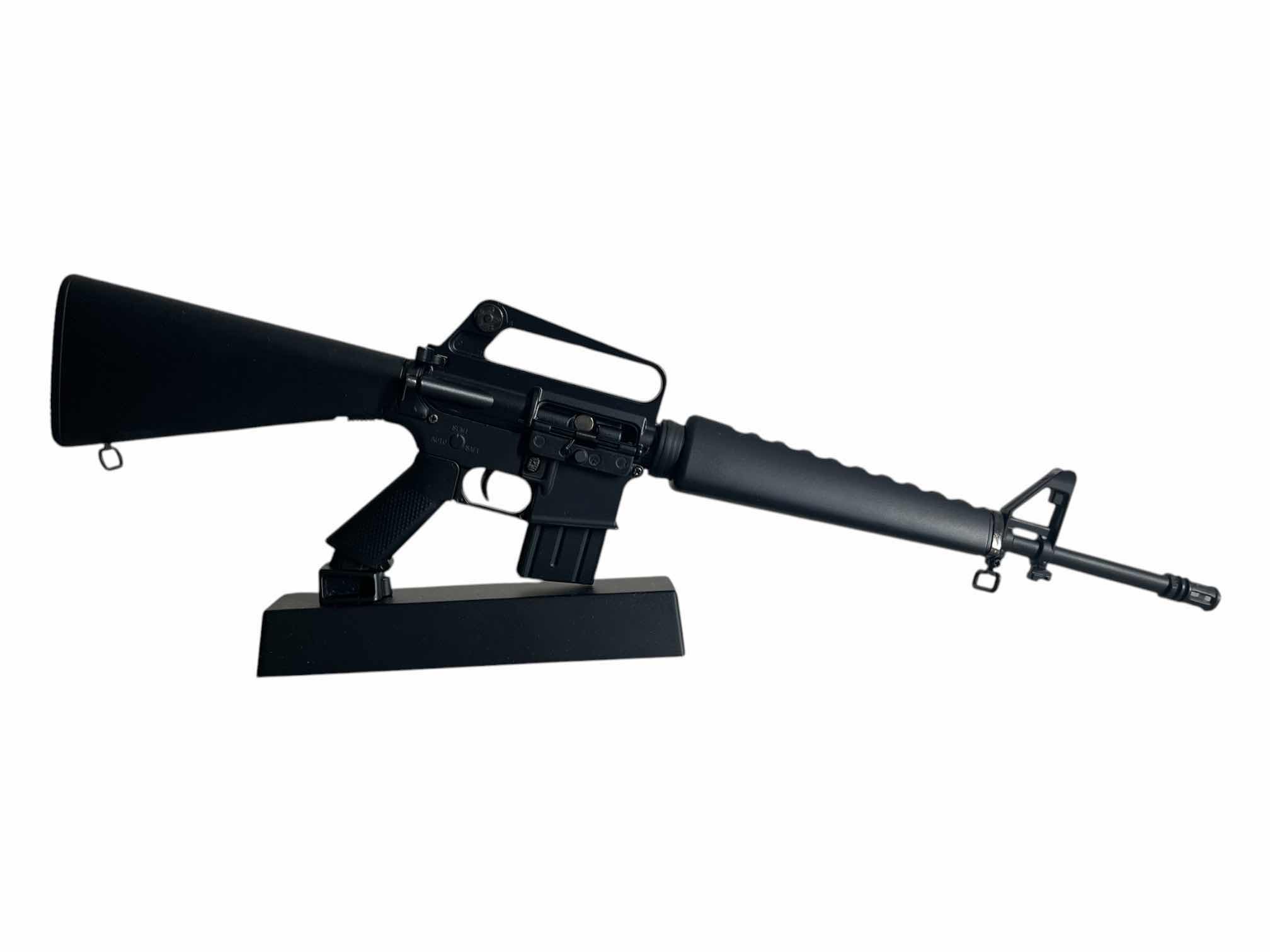 Photo 1 of M16A1 MINIATURE 1:3 SCALE DIE-CAST MODEL W STAND