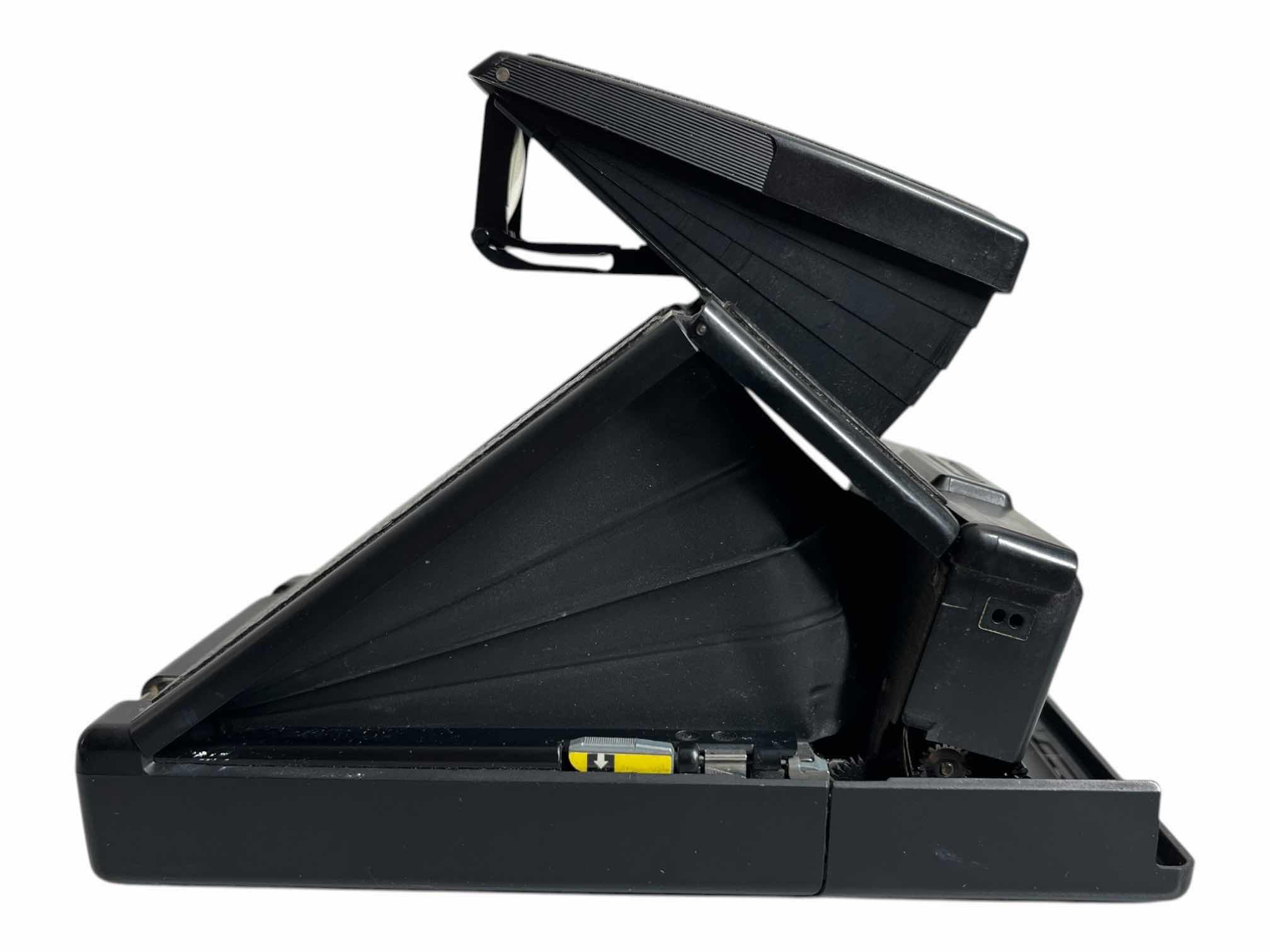 Photo 1 of POLAROID SX-70 LAND CAMERA ALPHA SE W ORIGINAL POLAROID CASE & MANUAL $600