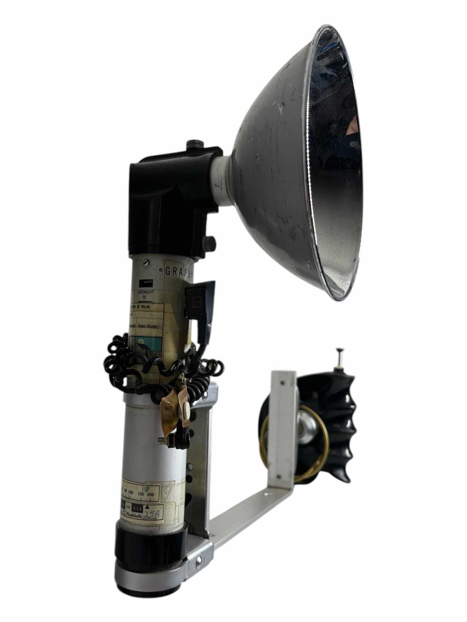 Photo 1 of GRAFLITE JR LINHOF FLASH SYSTEM CAMERA FRAME