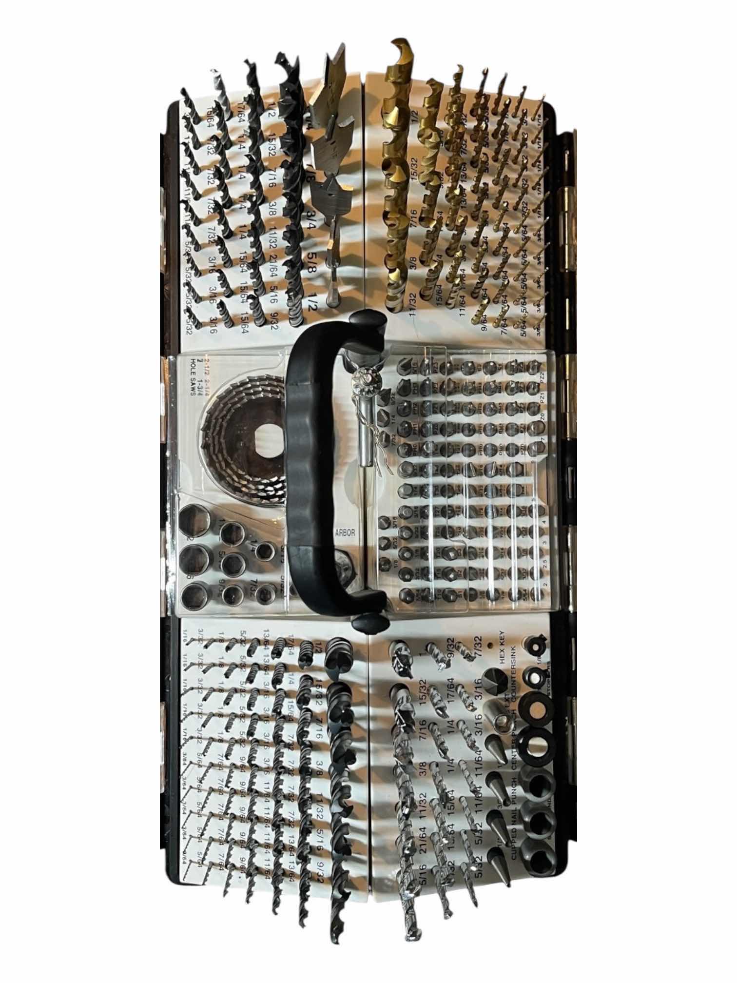 Photo 1 of CHICAGO POWER TOOLS 300PC POWER DRILL ACCESSORY SET