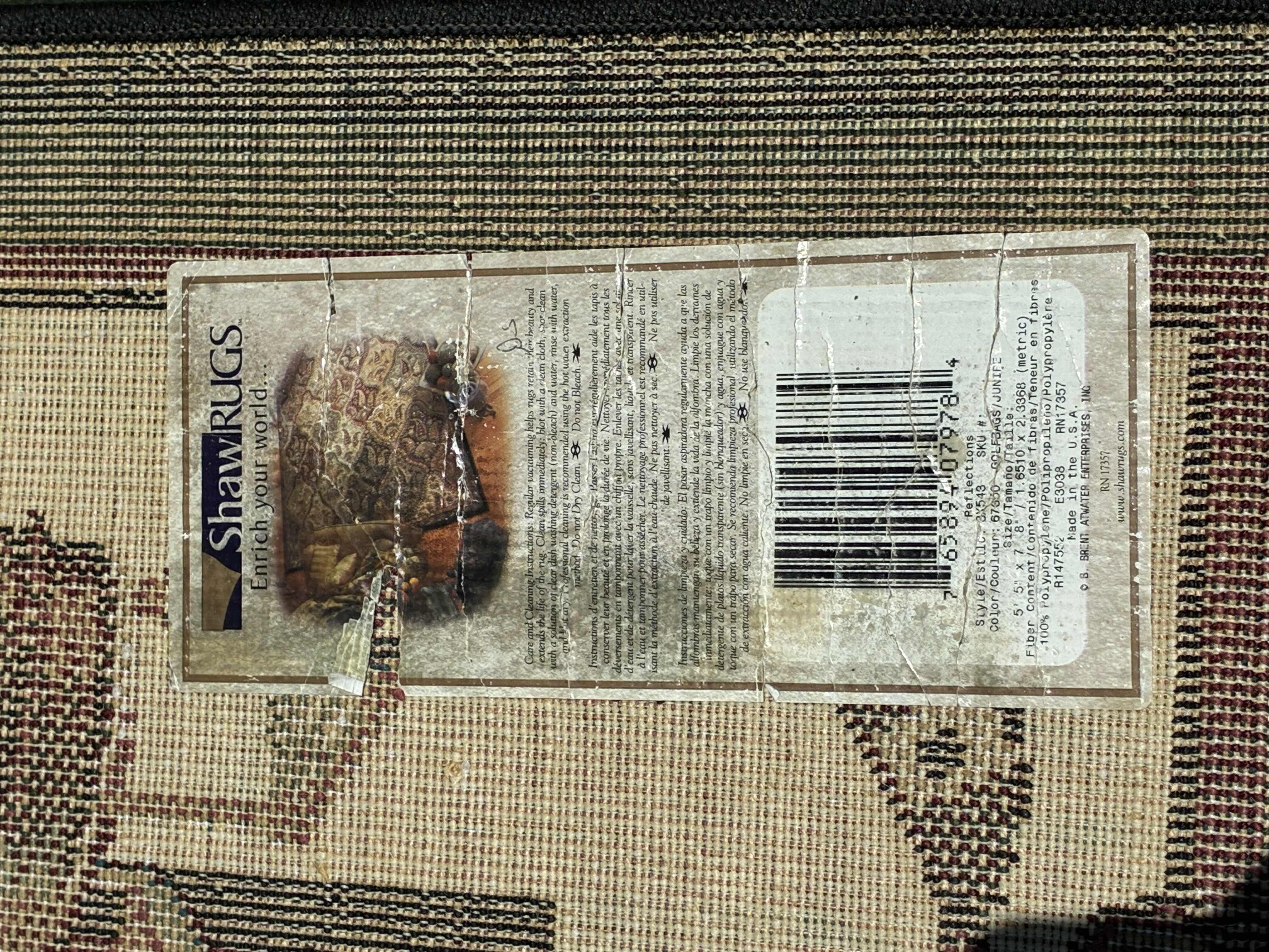 Photo 1 of SHAW GOLF BAG GREEN AREA RUG 65” X 92”