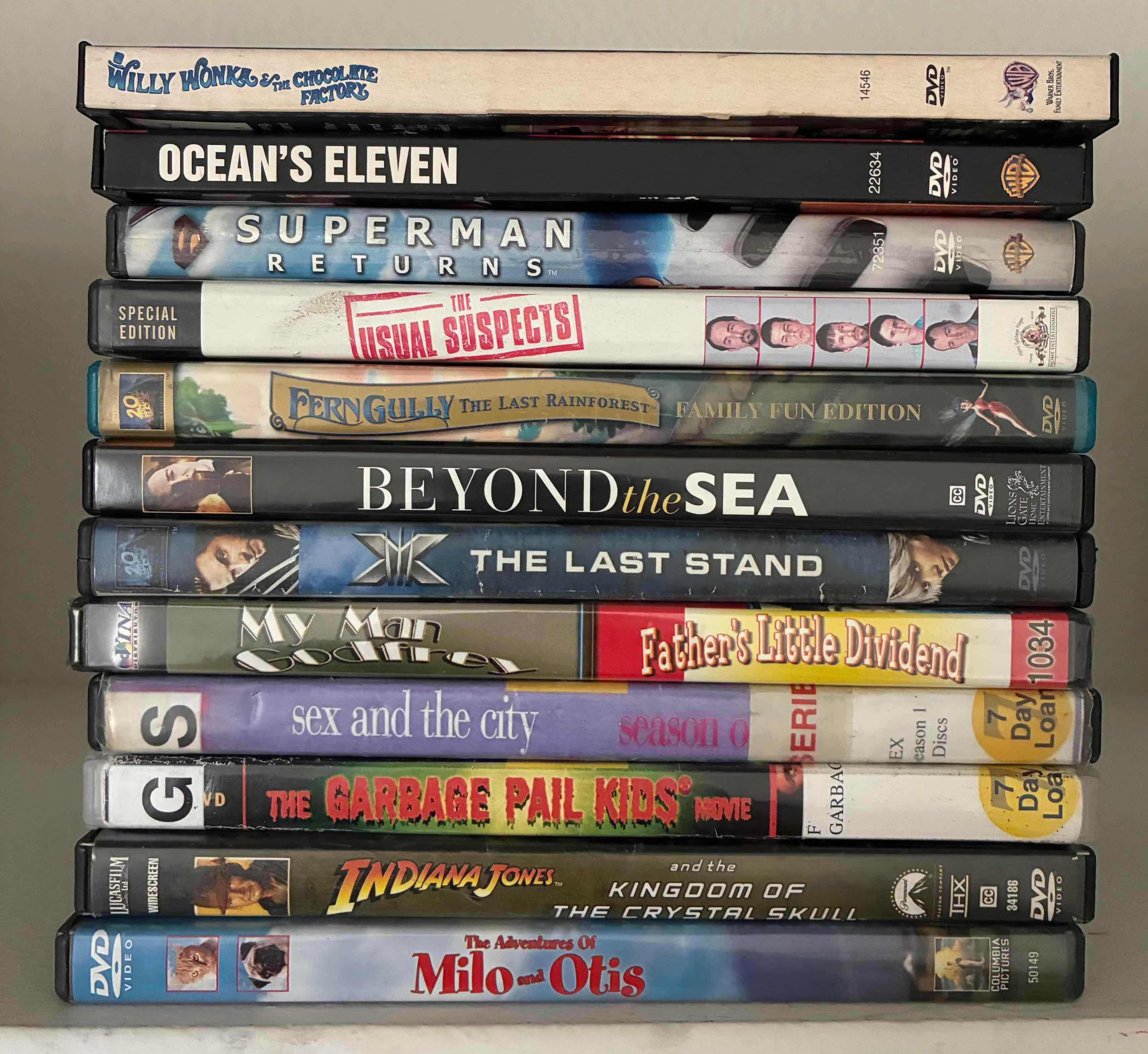 Photo 1 of DVD MOVIES-VARIOUS GENRE (12)