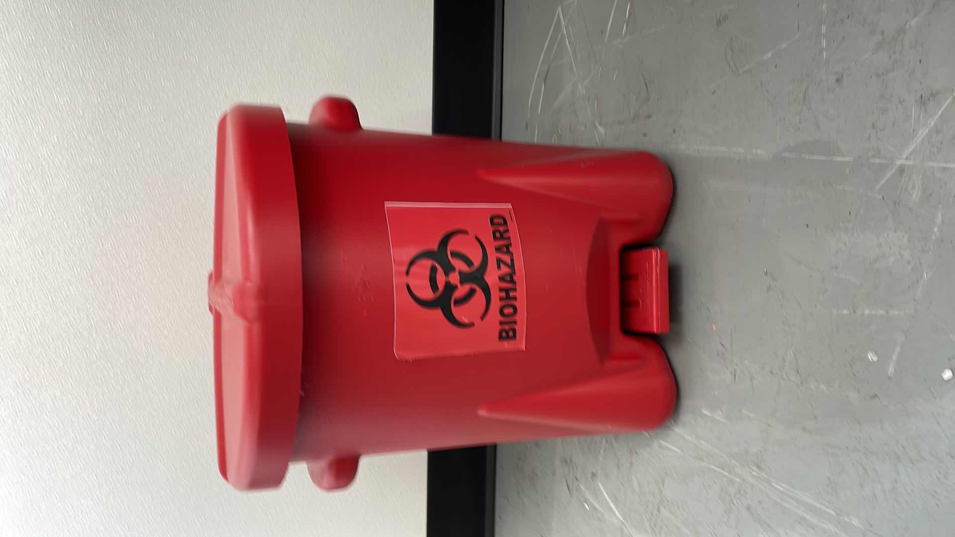 Photo 1 of MINI BIOHAZARD CAN 16” x18” xH16”