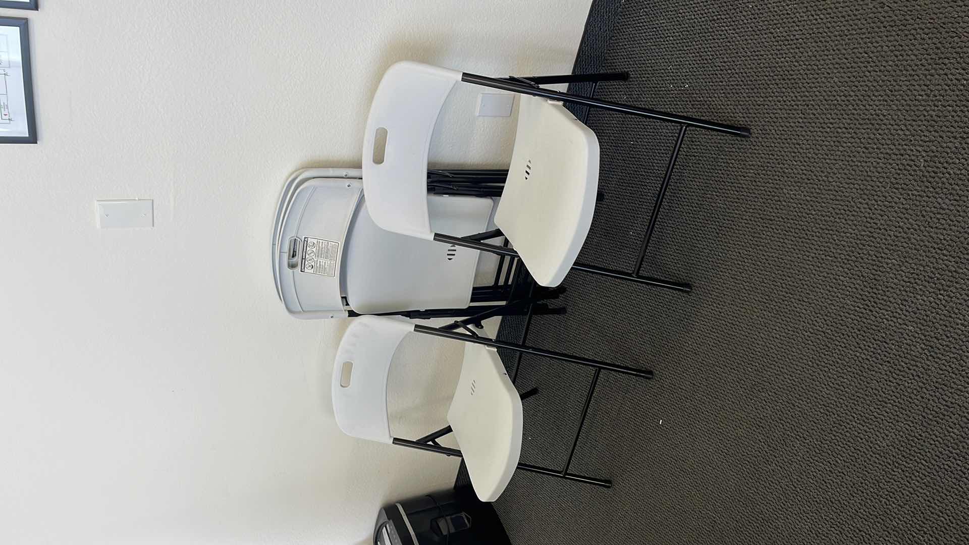 Photo 3 of 5 METAL BASE FOLDING CHAIRS W PLASTIC SEAT (USED)