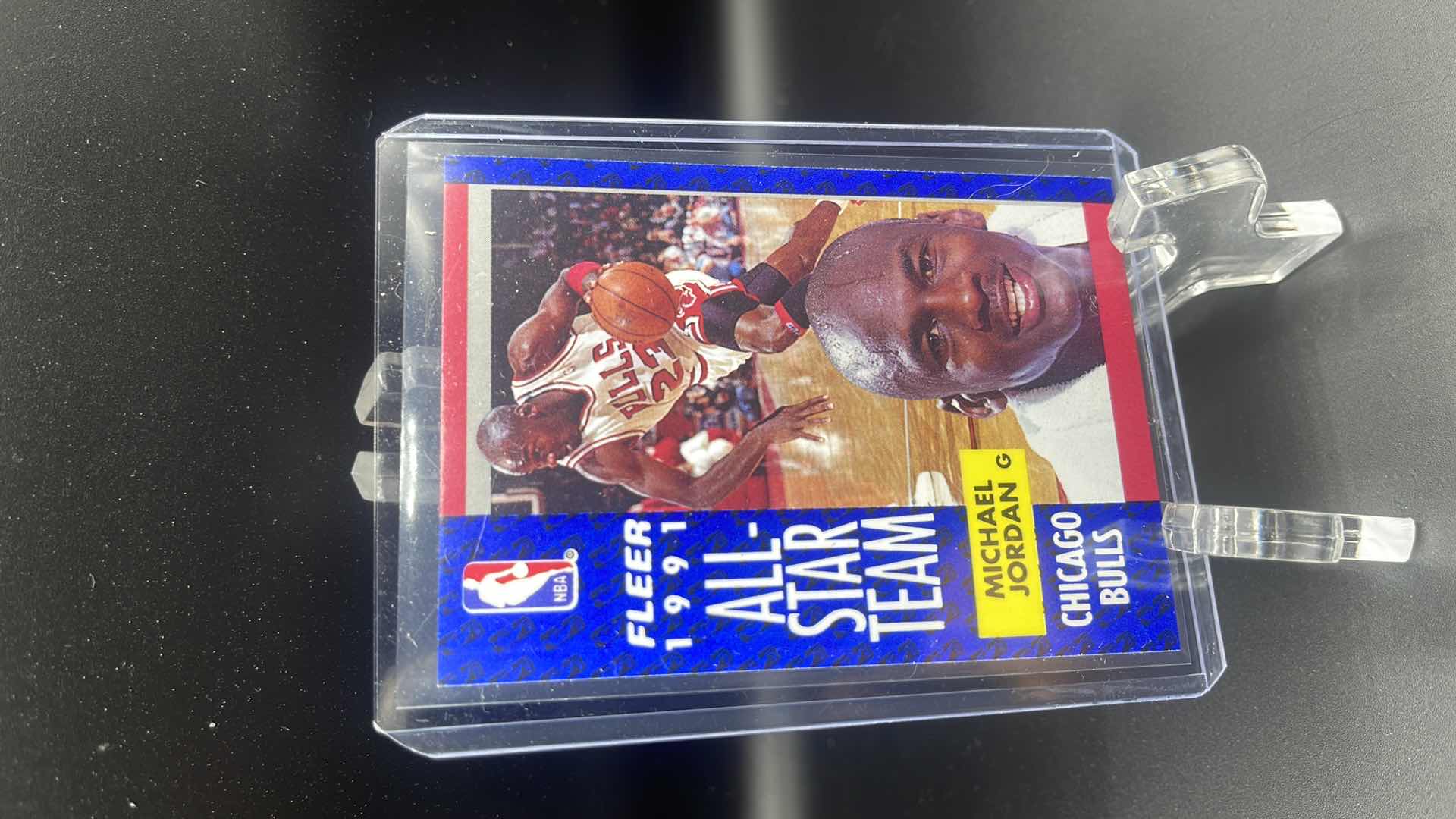 Photo 1 of 1991 MICHAEL JORDAN FLEER CARD 211