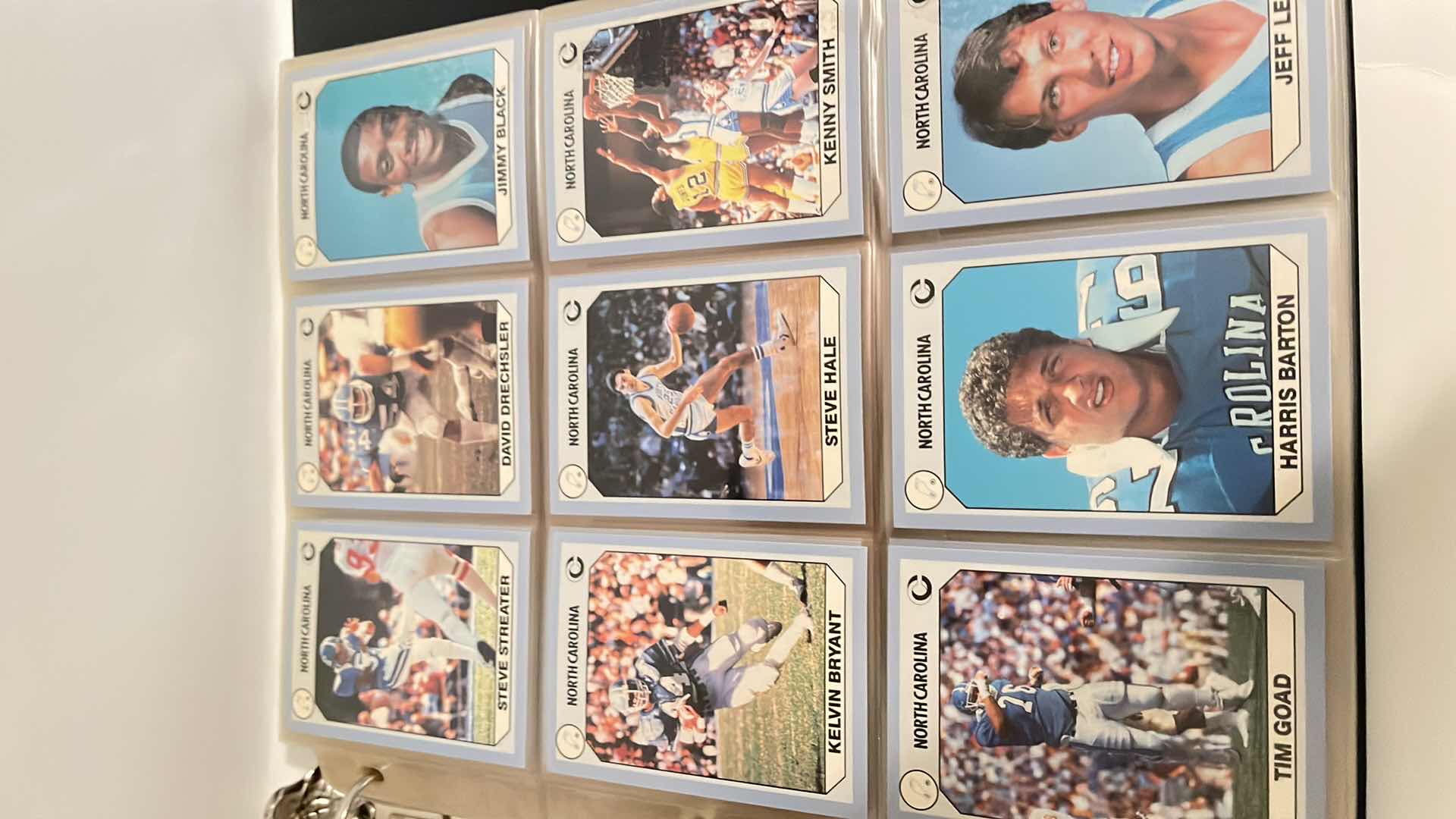 Photo 4 of 1990 NORTH CAROLINA COLLEGIATE COLLECTIONS CARDS W BINDER
