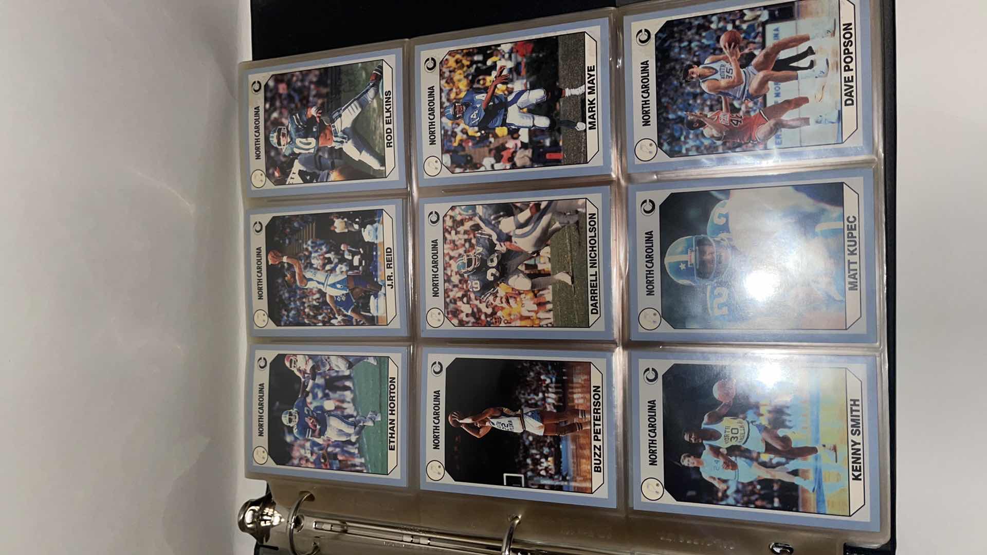 Photo 2 of 1990 NORTH CAROLINA COLLEGIATE COLLECTIONS CARDS W BINDER