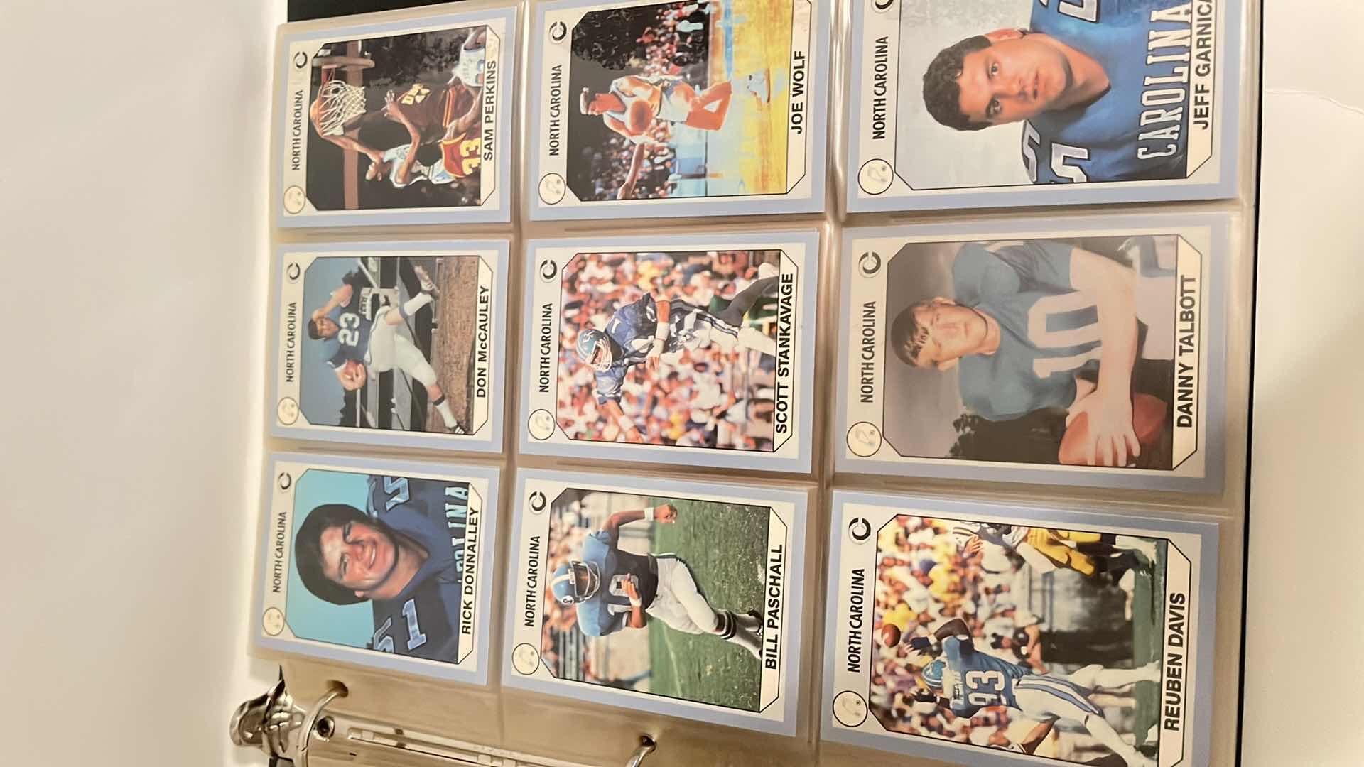 Photo 5 of 1990 NORTH CAROLINA COLLEGIATE COLLECTIONS CARDS W BINDER