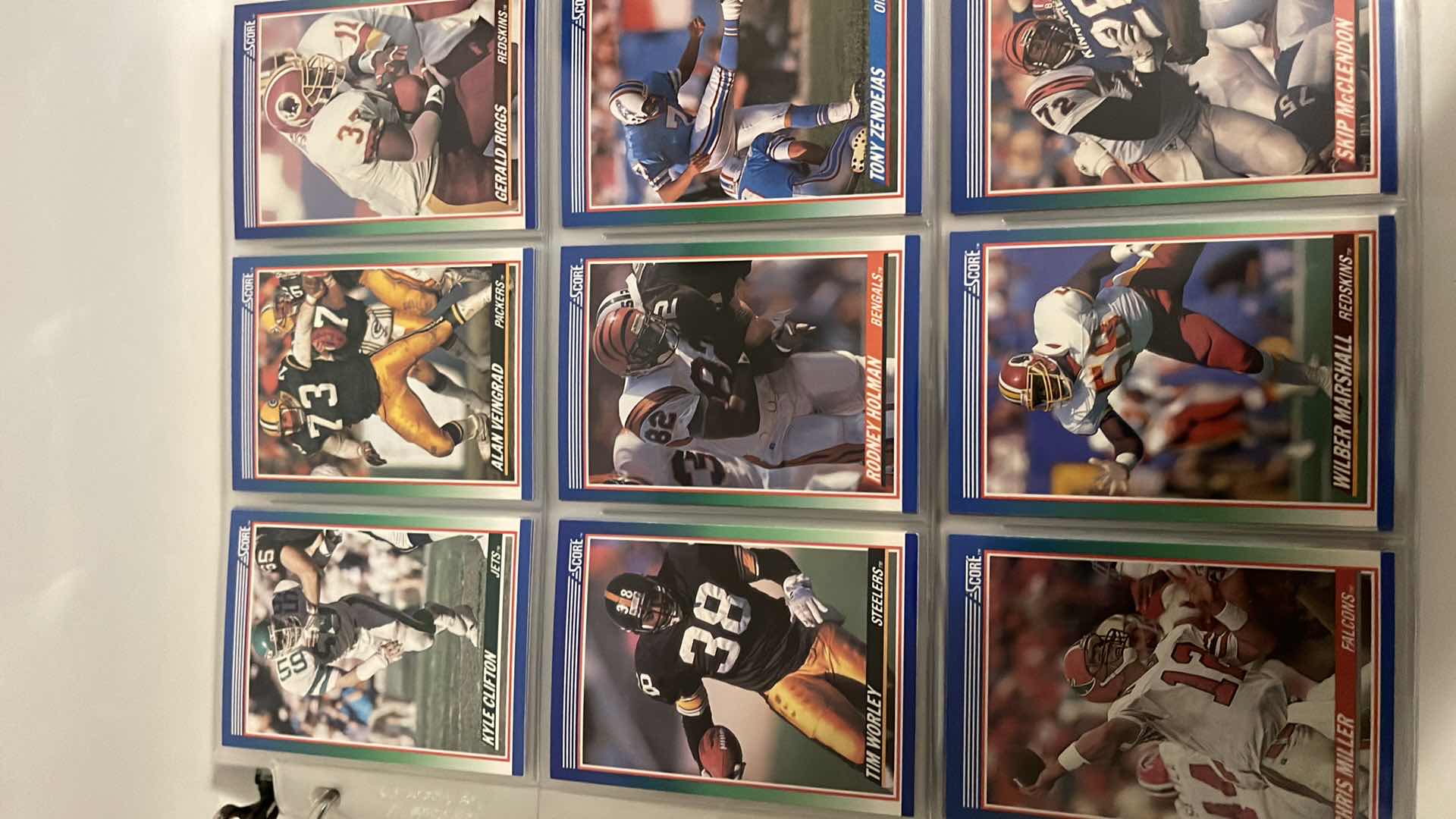 Photo 5 of 1990 SCORE NFL FOOTBALL CARDS W BINDER