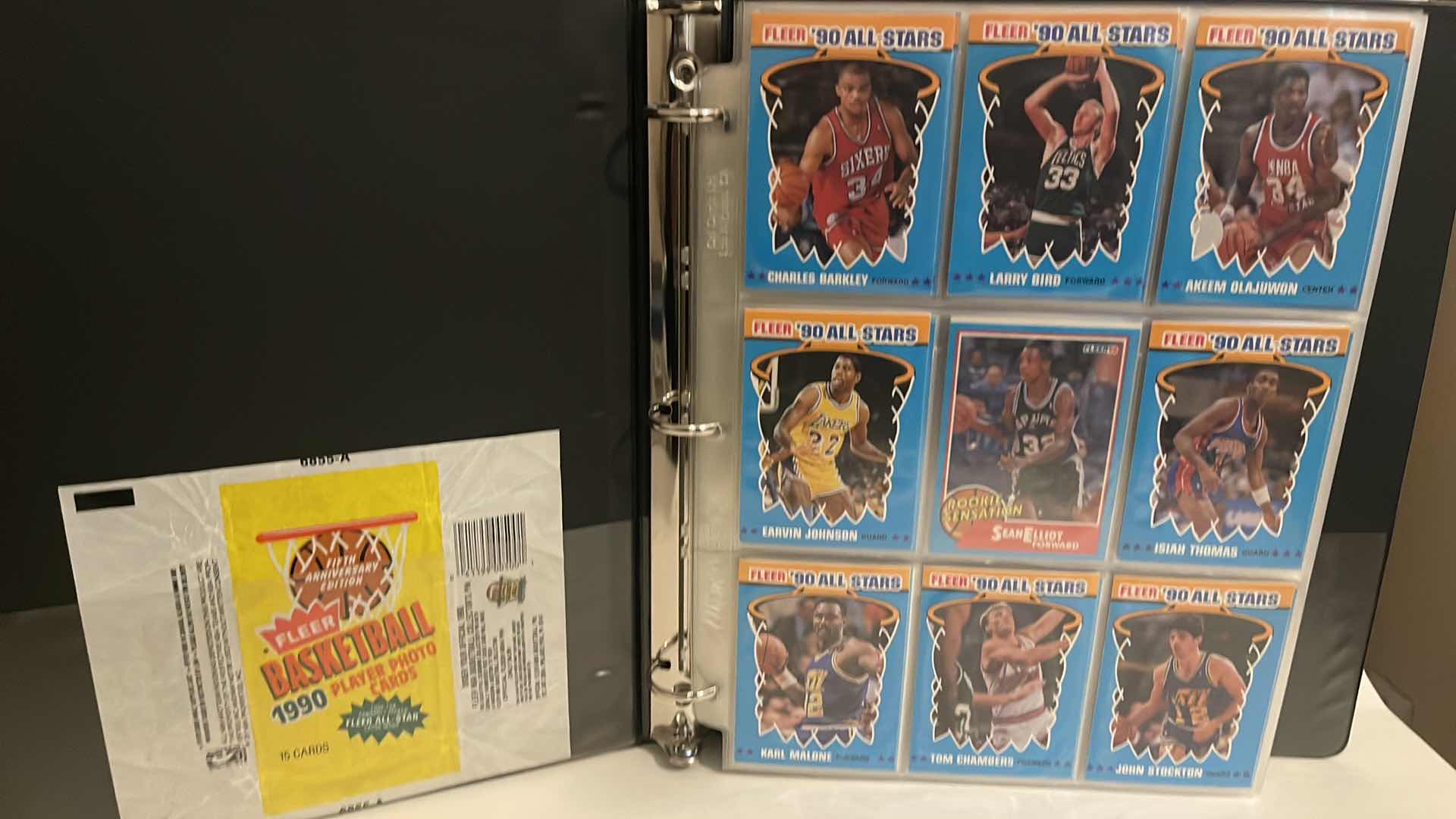 Photo 1 of 1990 FLEER NBA BASKETBALL CARS W BINDER