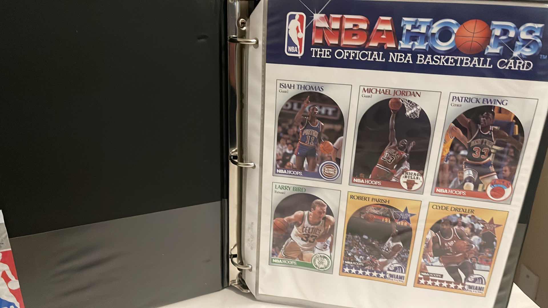 Photo 1 of 1990 NBA HOOP BASKETBALL CARDS W BINDER