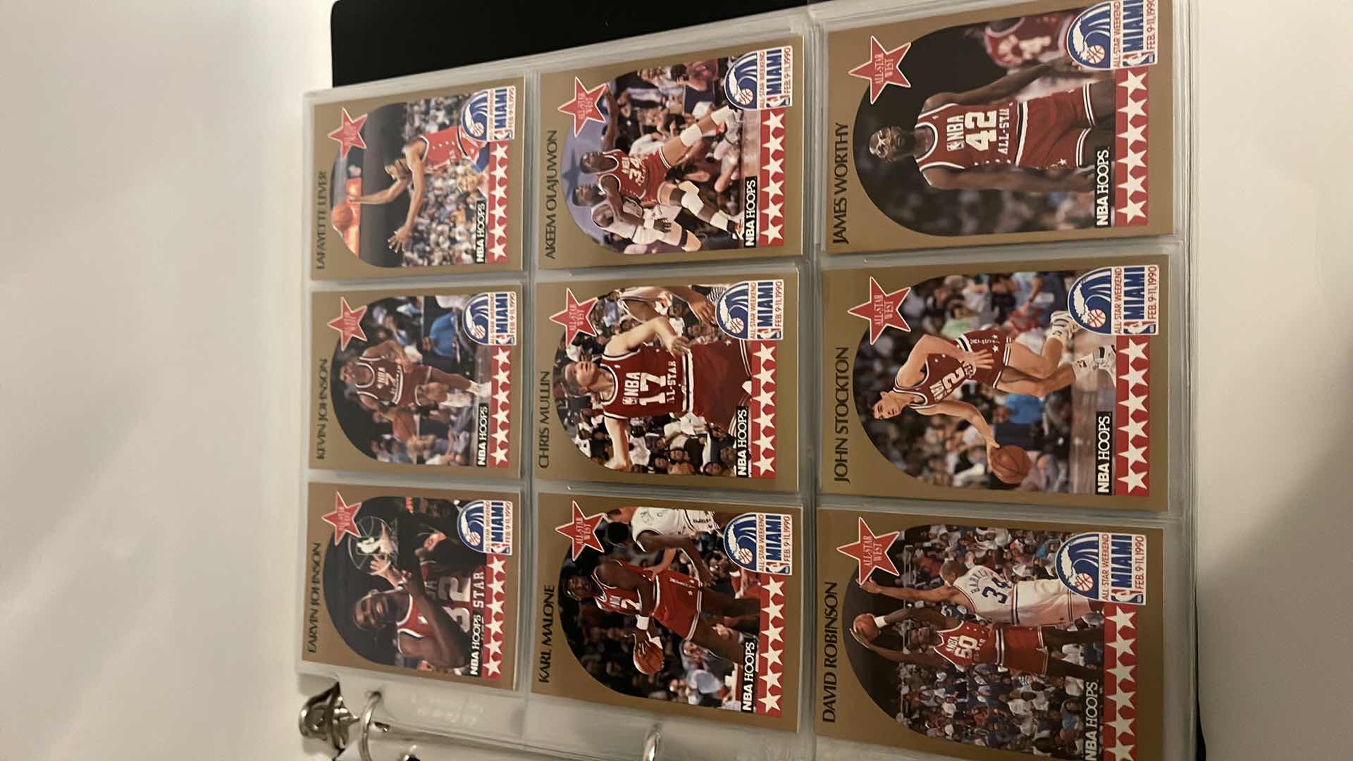 Photo 4 of 1990 NBA HOOP BASKETBALL CARDS W BINDER