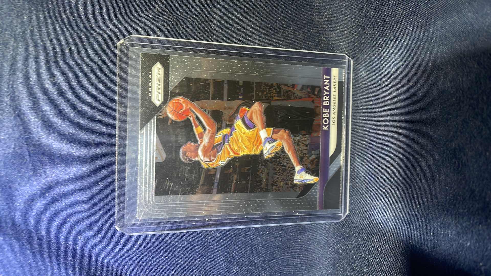 Photo 1 of 2018 PANINI KOBE BRYANT SILVER PRIZM CARD #15